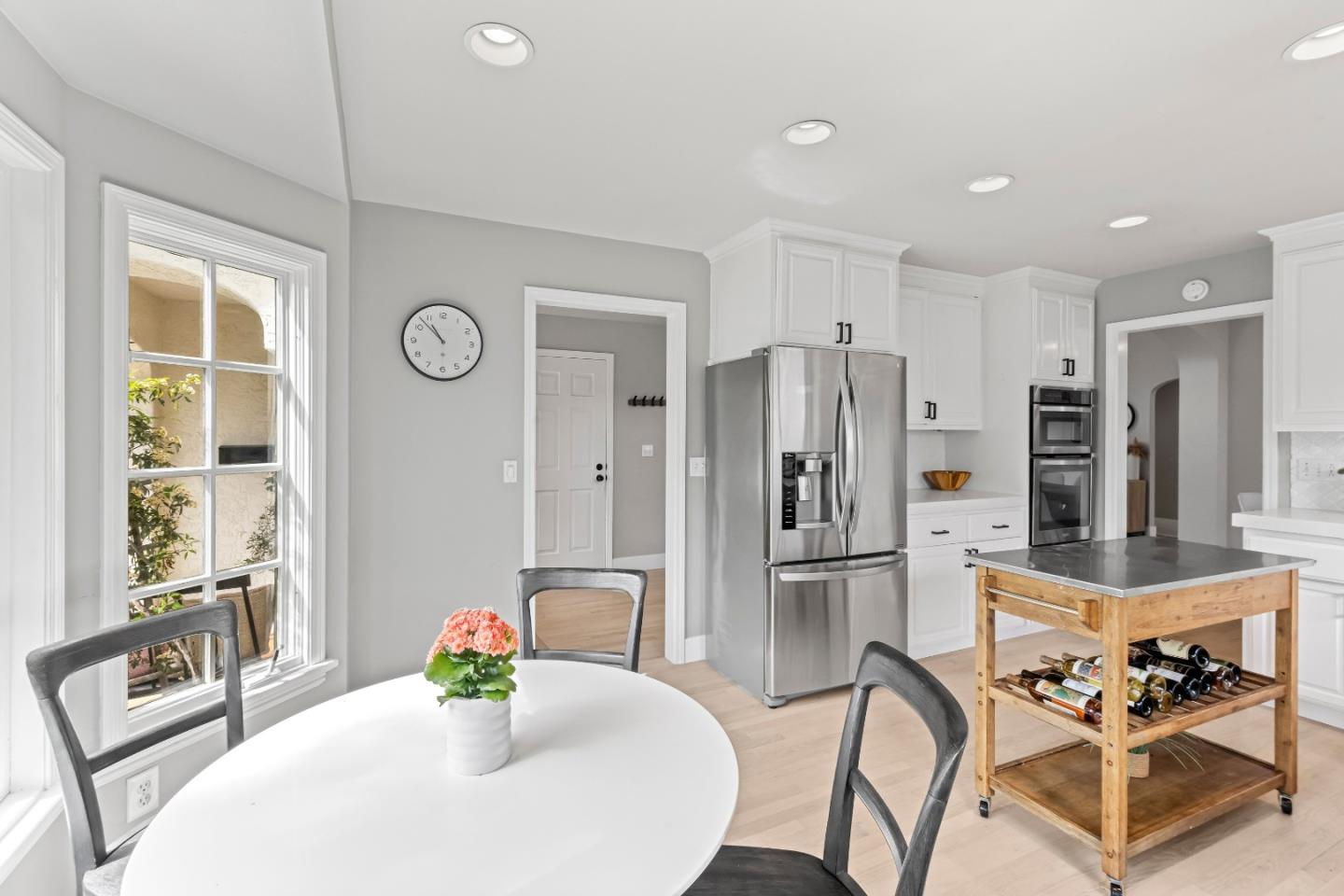 Detail Gallery Image 16 of 54 For 495 W Main Ave, Morgan Hill,  CA 95037 - 3 Beds | 2 Baths