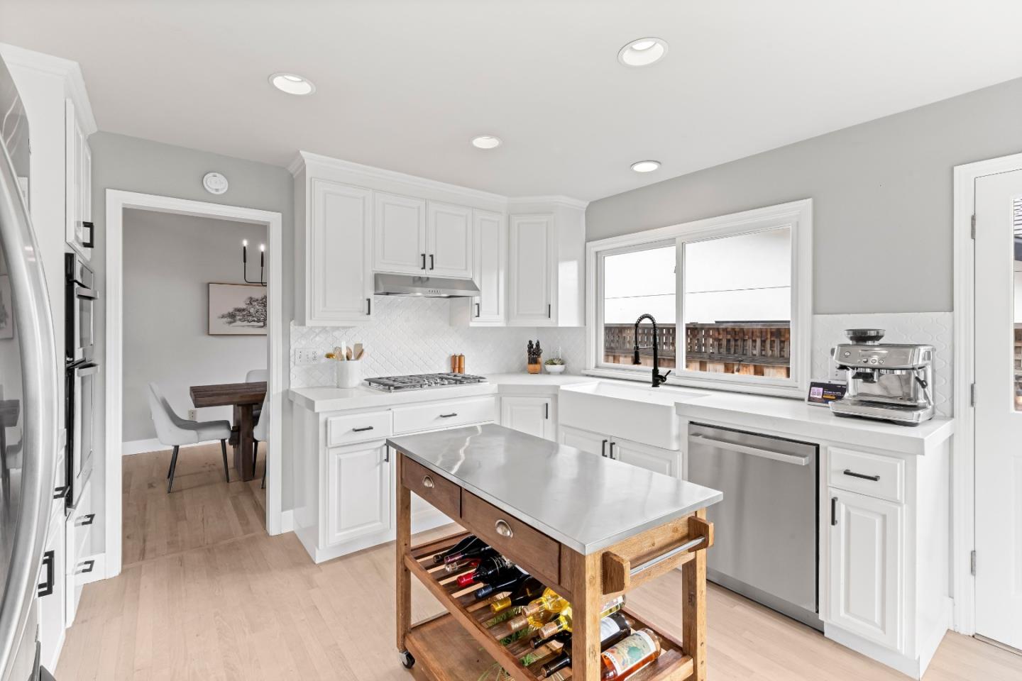 Detail Gallery Image 18 of 54 For 495 W Main Ave, Morgan Hill,  CA 95037 - 3 Beds | 2 Baths