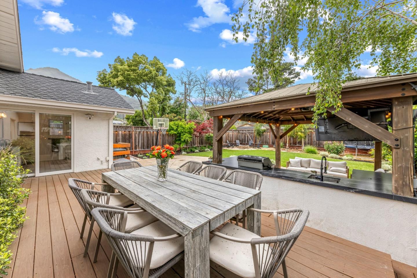 Detail Gallery Image 31 of 54 For 495 W Main Ave, Morgan Hill,  CA 95037 - 3 Beds | 2 Baths