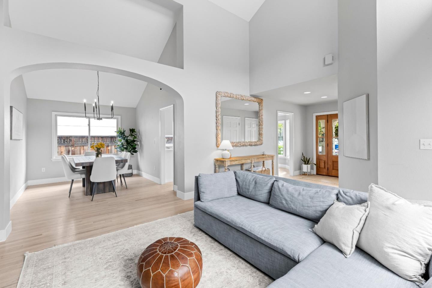 Detail Gallery Image 9 of 54 For 495 W Main Ave, Morgan Hill,  CA 95037 - 3 Beds | 2 Baths