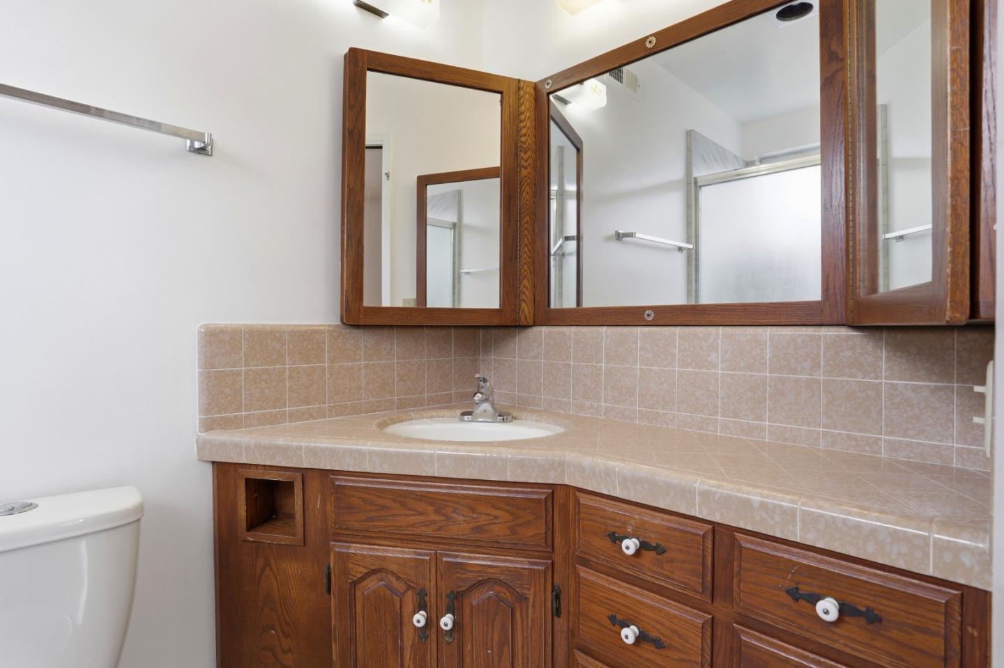 Detail Gallery Image 24 of 39 For 311 Chirco Ave, Santa Cruz,  CA 95065 - 3 Beds | 2/1 Baths