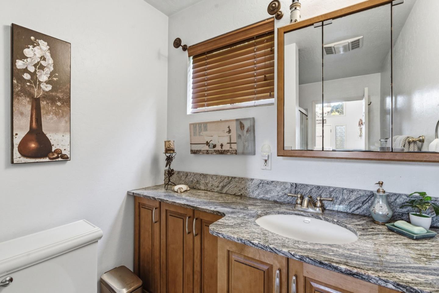 Detail Gallery Image 22 of 54 For 2715 Branciforte Dr, Santa Cruz,  CA 95065 - 3 Beds | 2 Baths