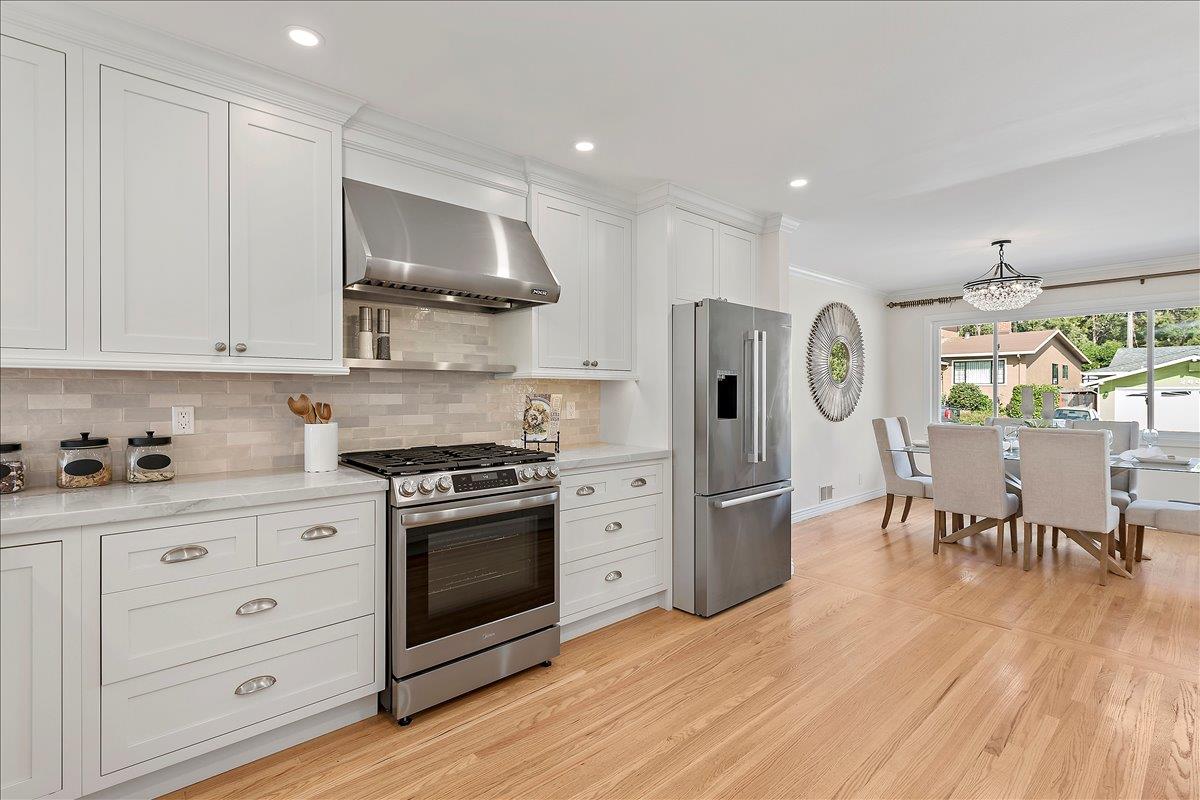 Detail Gallery Image 11 of 34 For 1231 Claremont Dr, San Bruno,  CA 94066 - 4 Beds | 2 Baths