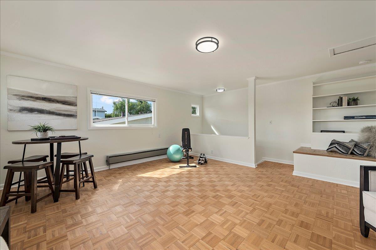 Detail Gallery Image 22 of 34 For 1231 Claremont Dr, San Bruno,  CA 94066 - 4 Beds | 2 Baths