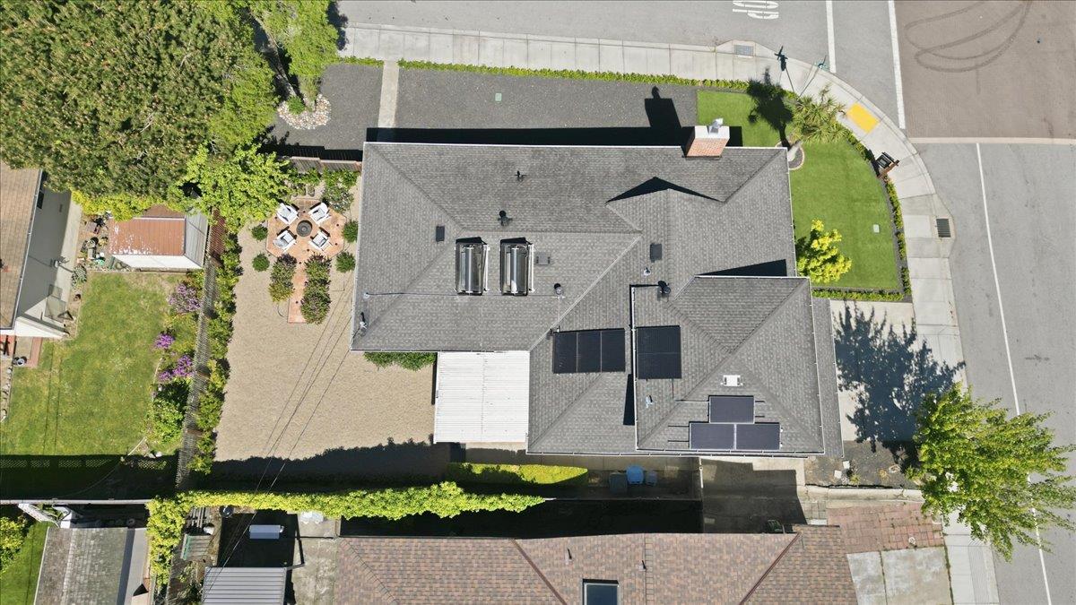 Detail Gallery Image 28 of 34 For 1231 Claremont Dr, San Bruno,  CA 94066 - 4 Beds | 2 Baths