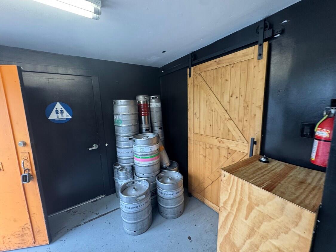 780 Old County Road, Belmont, CA, 94002