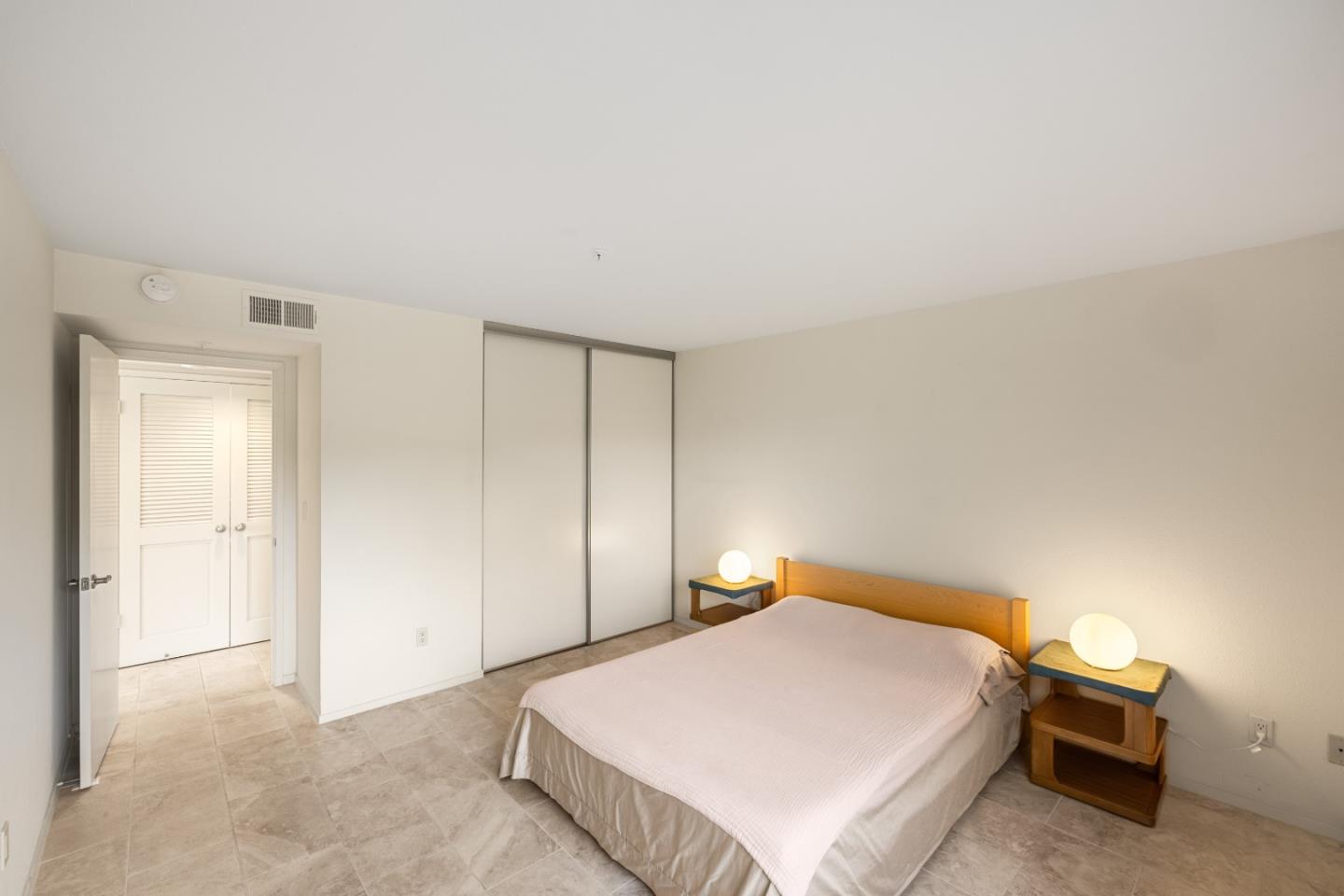 Detail Gallery Image 17 of 35 For 121 Quail Run Ct, Del Rey Oaks,  CA 93940 - 1 Beds | 1 Baths