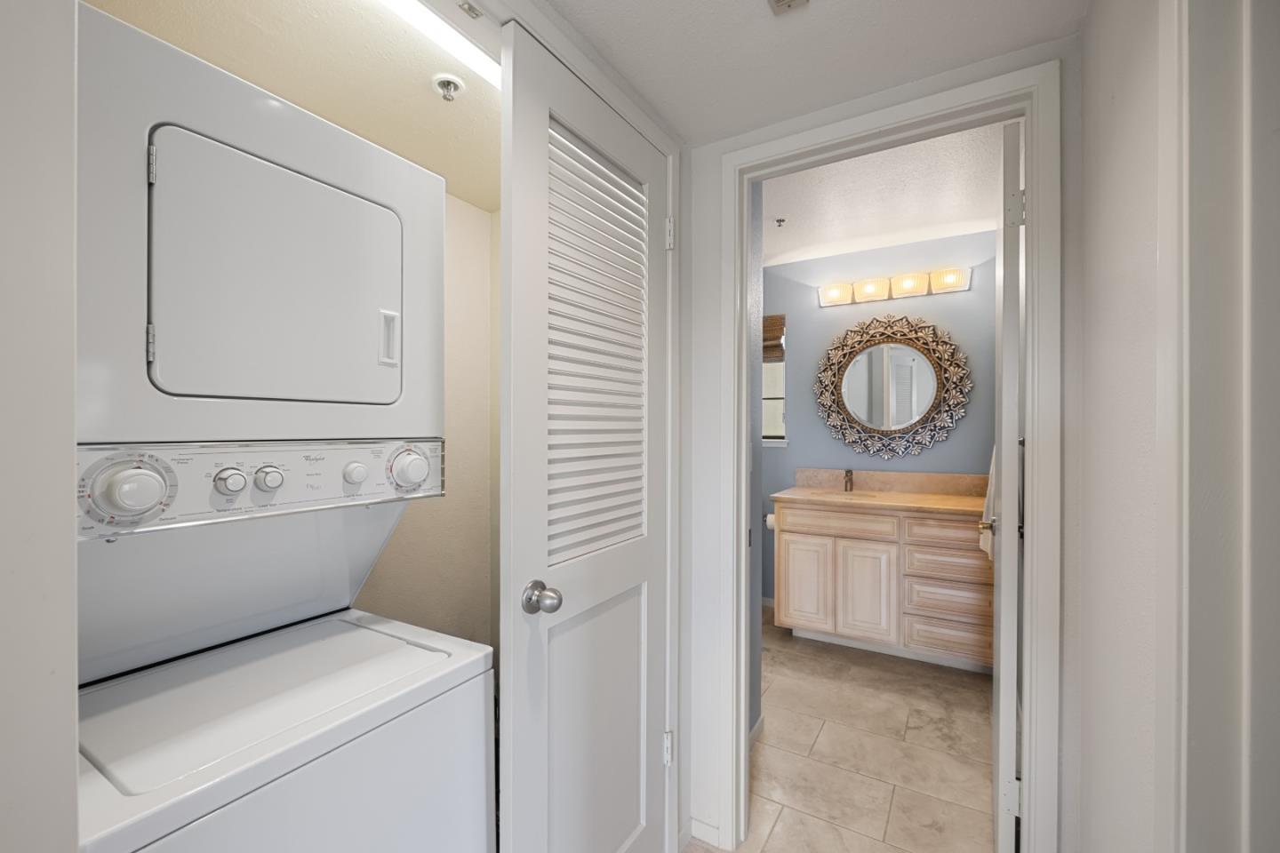 Detail Gallery Image 22 of 35 For 121 Quail Run Ct, Del Rey Oaks,  CA 93940 - 1 Beds | 1 Baths