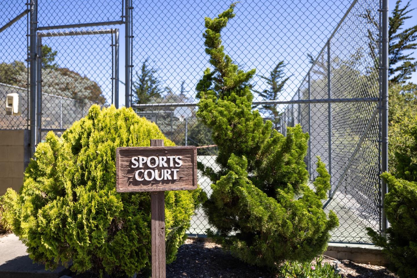 Detail Gallery Image 33 of 35 For 121 Quail Run Ct, Del Rey Oaks,  CA 93940 - 1 Beds | 1 Baths