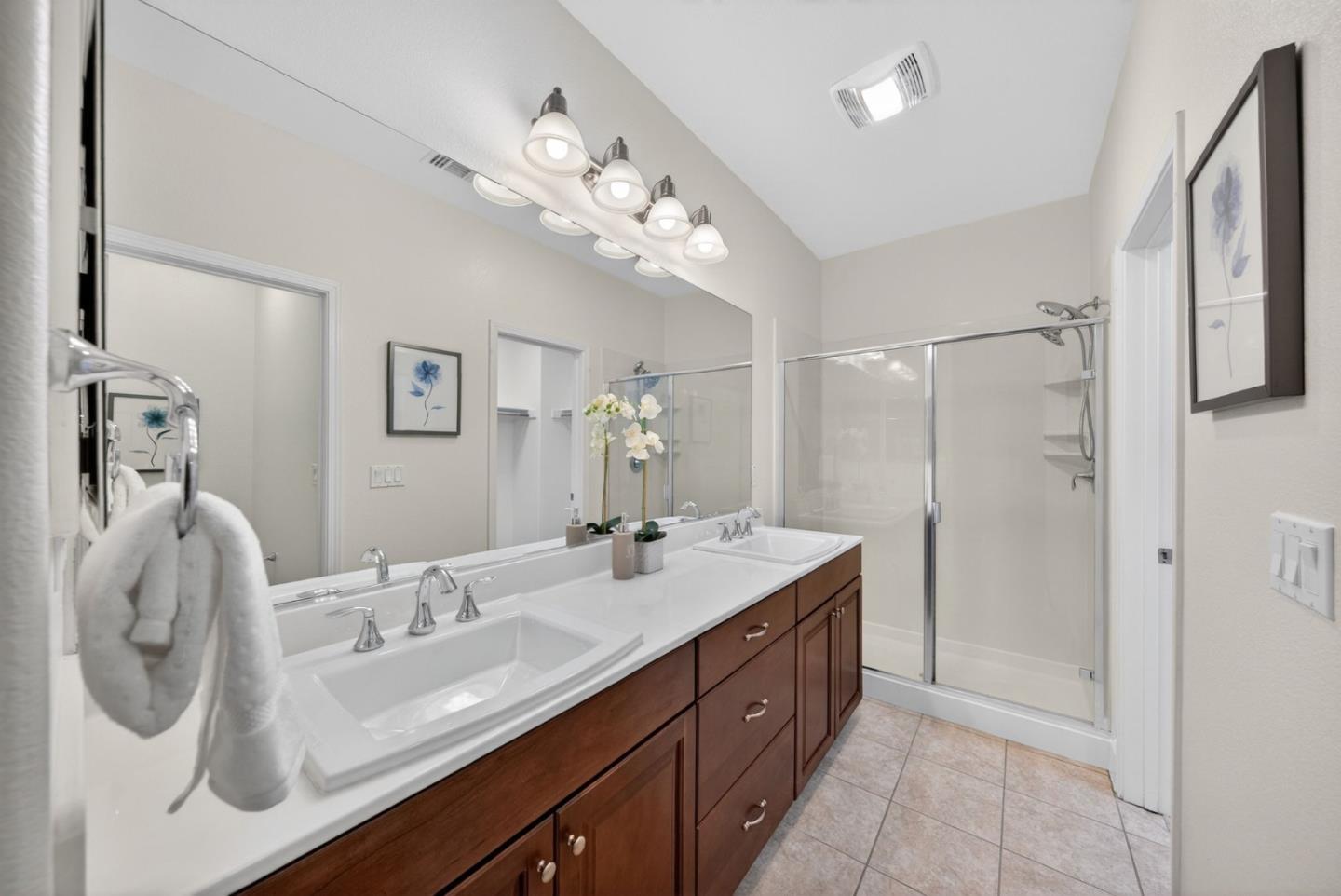 Detail Gallery Image 22 of 39 For 1077 Zucchini Ter, San Jose,  CA 95133 - 2 Beds | 2/1 Baths