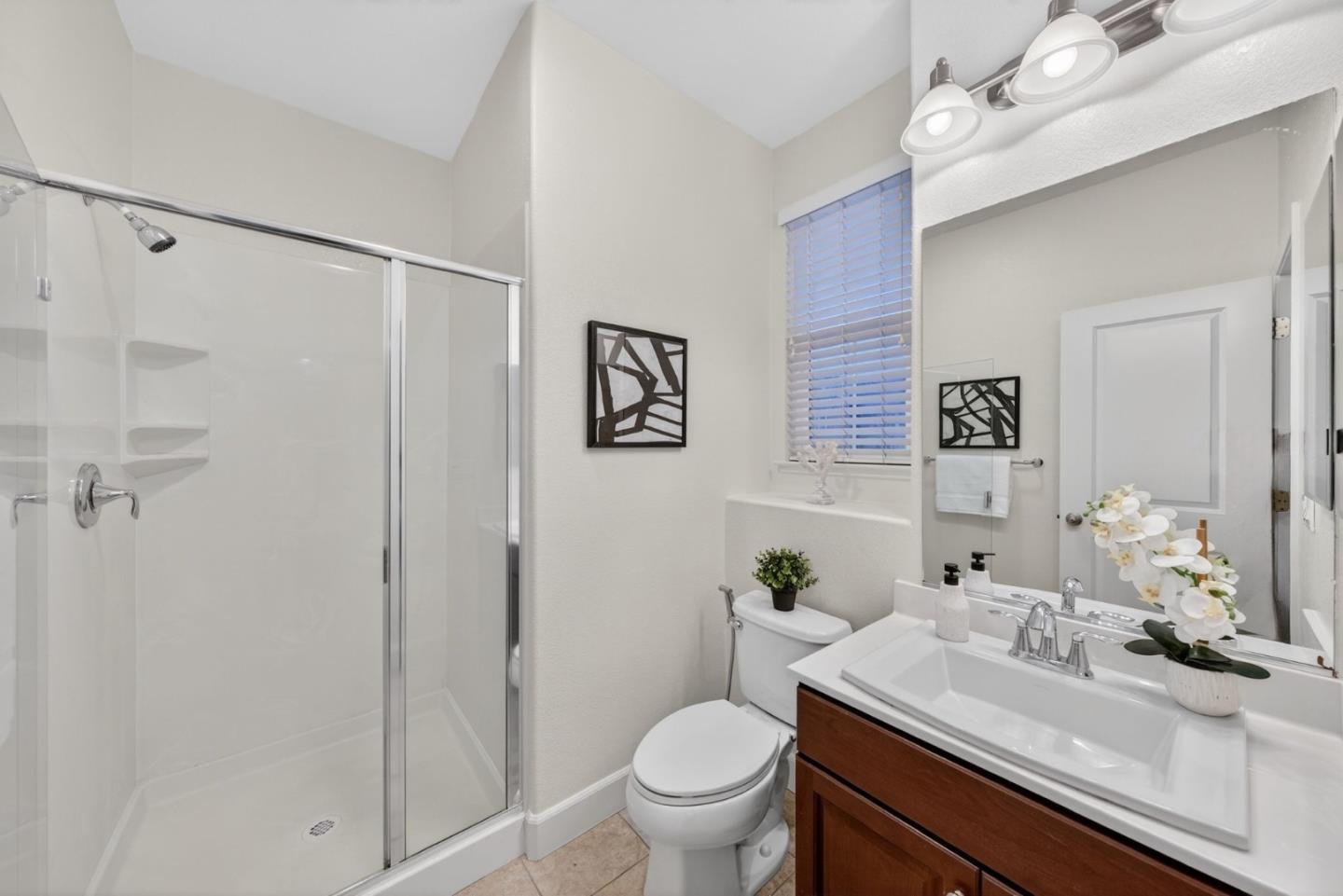 Detail Gallery Image 28 of 39 For 1077 Zucchini Ter, San Jose,  CA 95133 - 2 Beds | 2/1 Baths