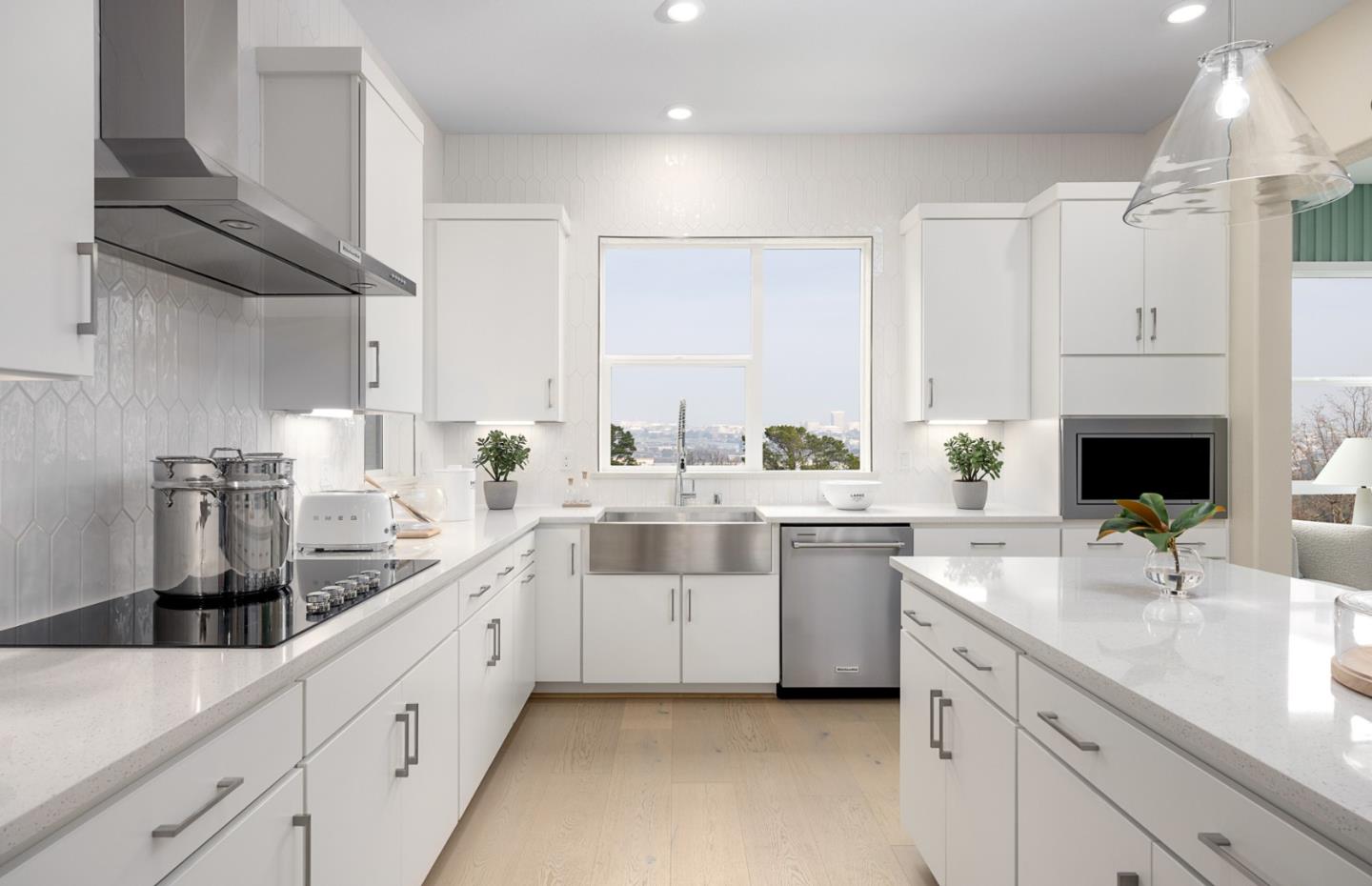 Detail Gallery Image 16 of 20 For 2324 Red Oak Ct, San Mateo,  CA 94403 - 4 Beds | 3/1 Baths