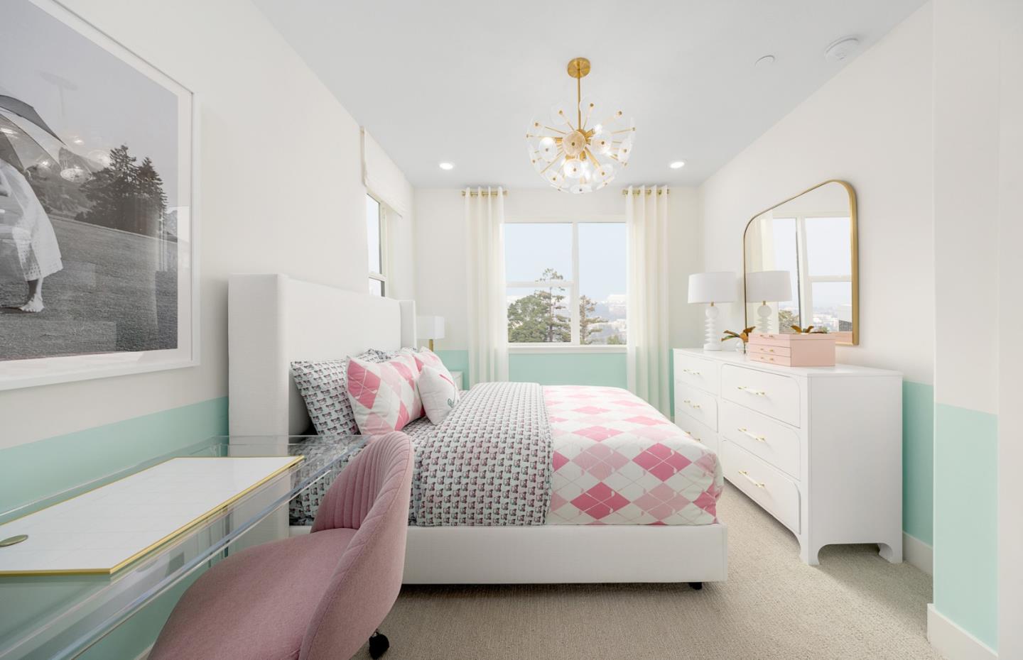 Detail Gallery Image 6 of 20 For 2324 Red Oak Ct, San Mateo,  CA 94403 - 4 Beds | 3/1 Baths