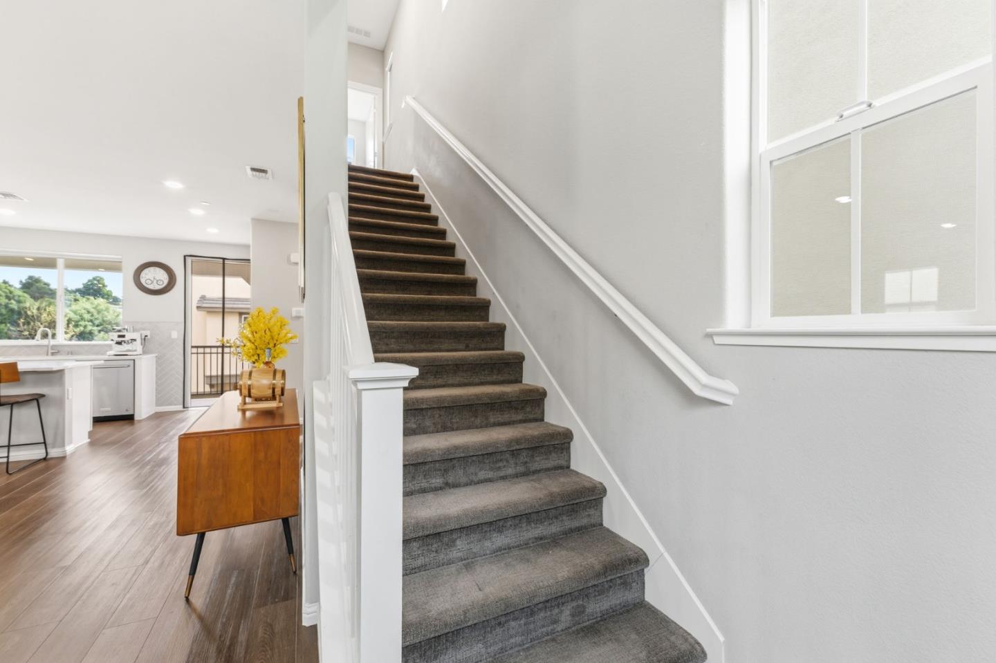 Detail Gallery Image 30 of 52 For 24185 Amaranth Loop, Hayward,  CA 94541 - 3 Beds | 3/1 Baths