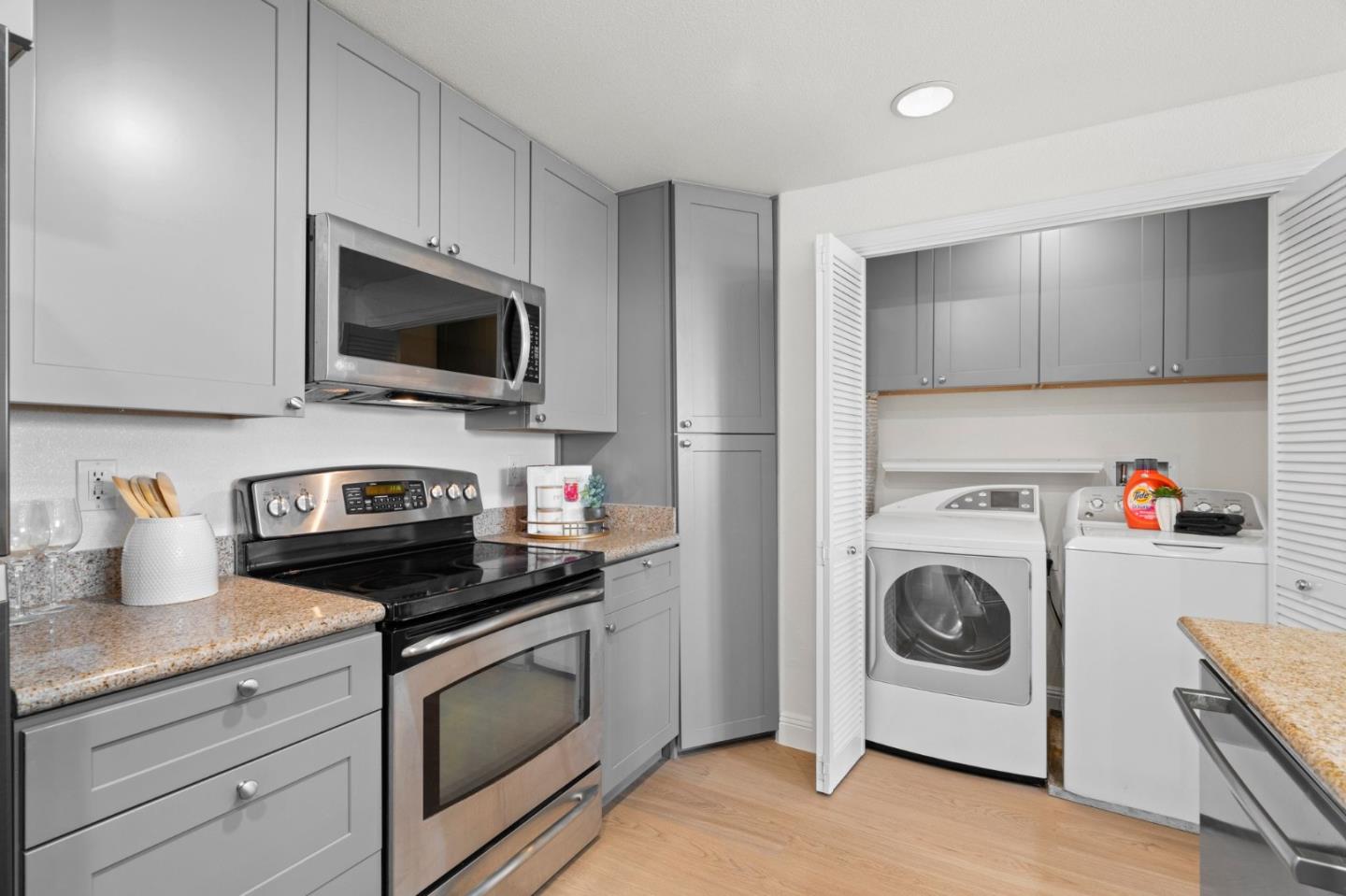 Photo #10: ML82040951 Listing: Photo #10