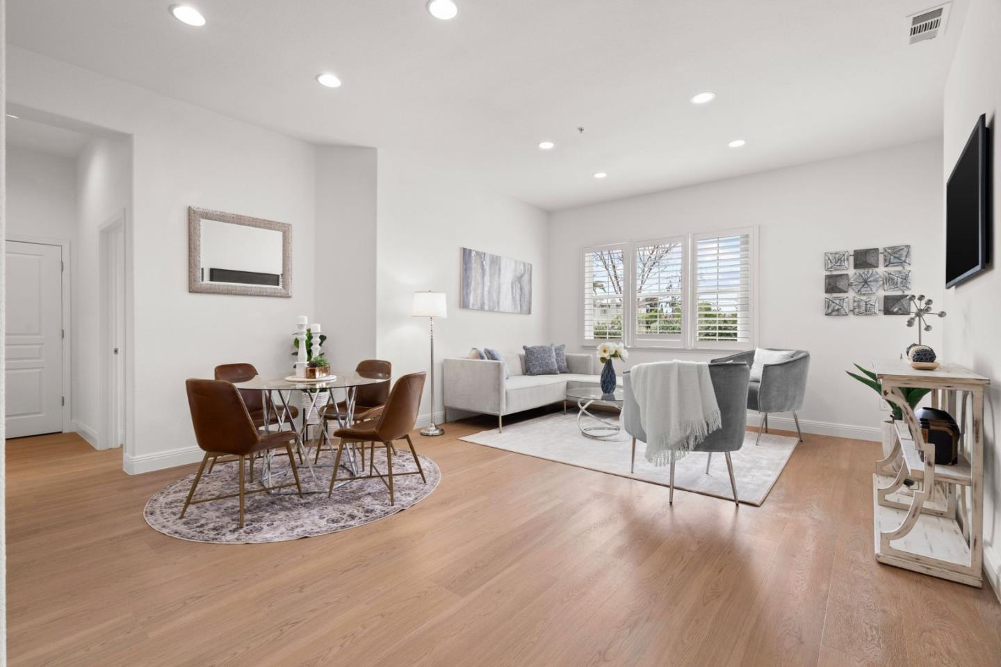 Photo #2: ML82040951 Listing: Photo #2