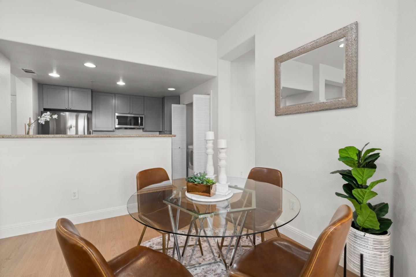 Photo #8: ML82040951 Listing: Photo #8