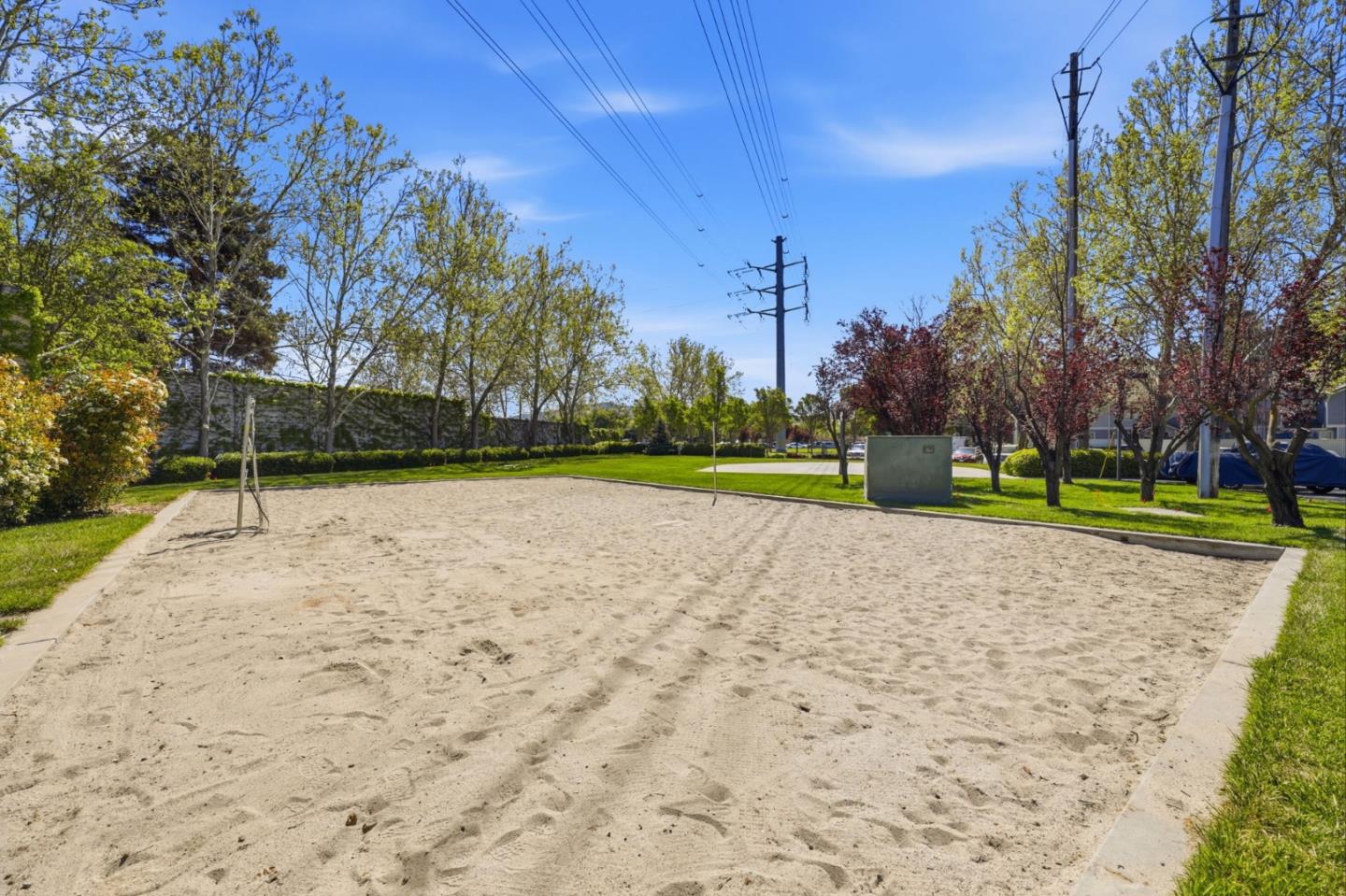 Detail Gallery Image 21 of 21 For 6121 Lambeck Ln, San Jose,  CA 95119 - 3 Beds | 3 Baths