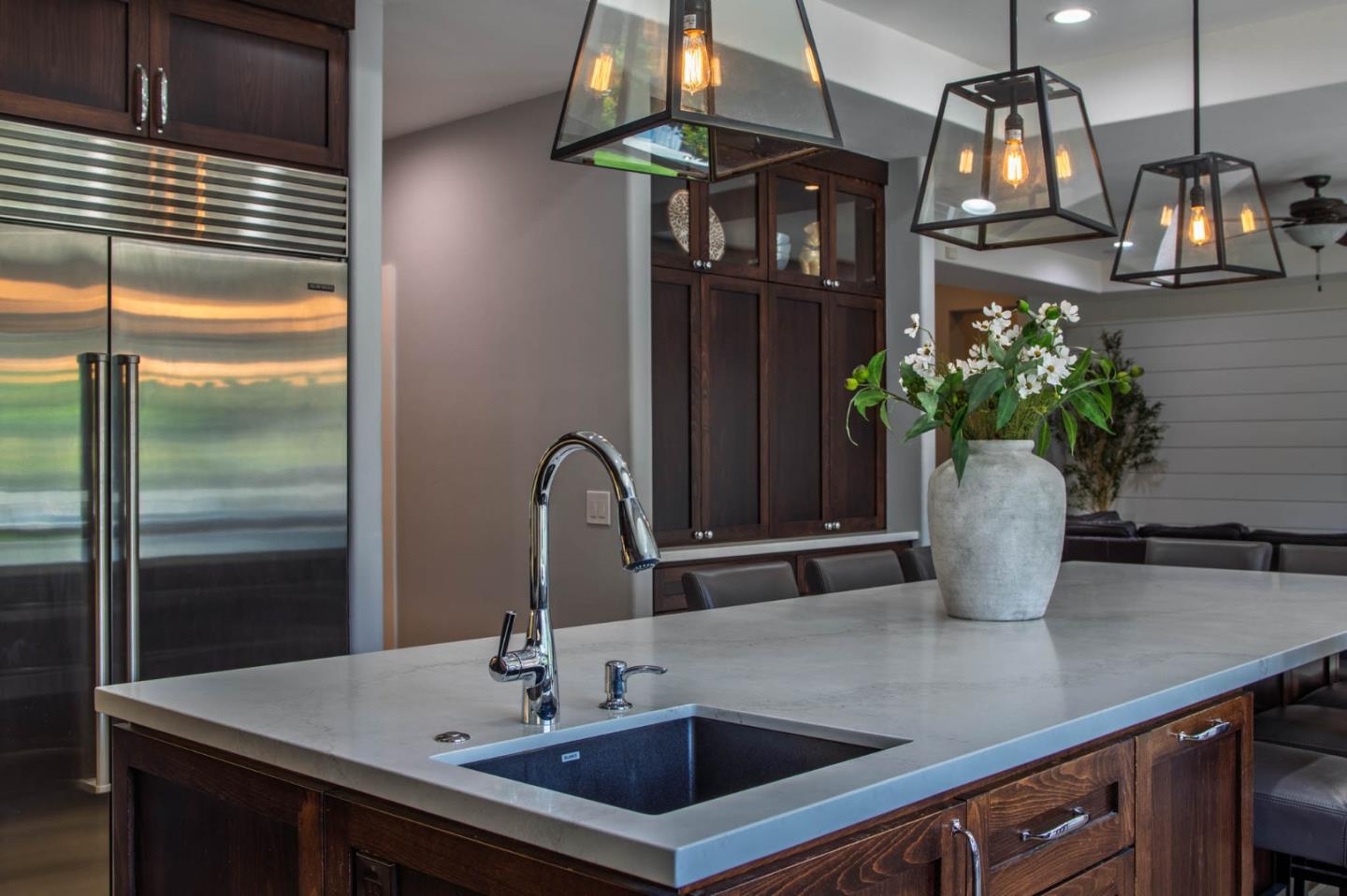 Detail Gallery Image 12 of 68 For 1960 Pear Dr, Morgan Hill,  CA 95037 - 5 Beds | 3/2 Baths