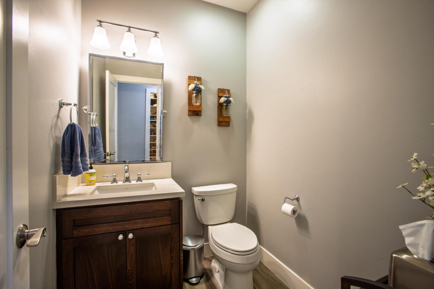 Detail Gallery Image 22 of 68 For 1960 Pear Dr, Morgan Hill,  CA 95037 - 5 Beds | 3/2 Baths