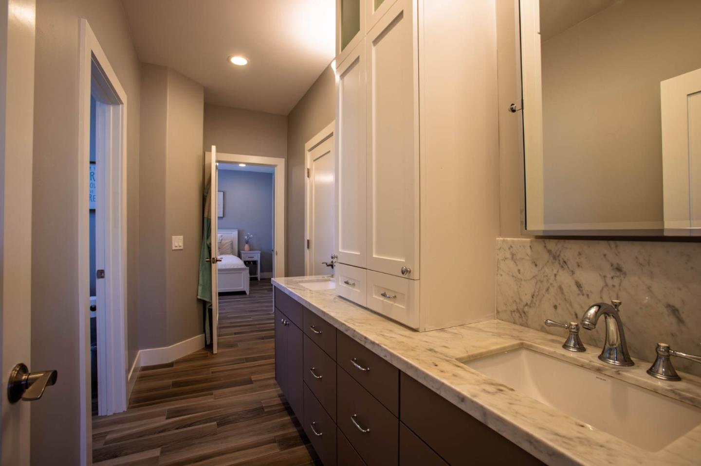 Detail Gallery Image 24 of 68 For 1960 Pear Dr, Morgan Hill,  CA 95037 - 5 Beds | 3/2 Baths