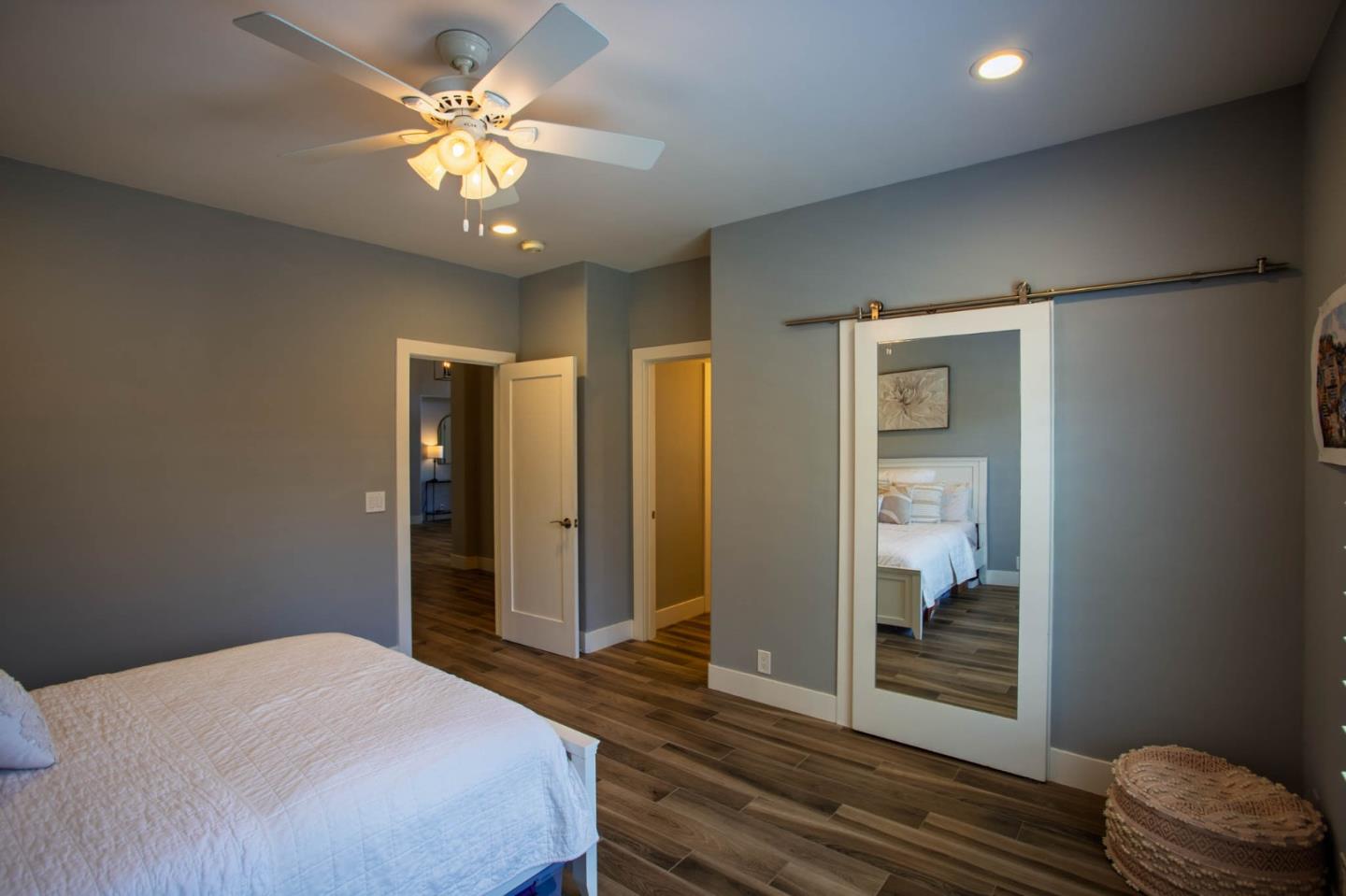 Detail Gallery Image 28 of 68 For 1960 Pear Dr, Morgan Hill,  CA 95037 - 5 Beds | 3/2 Baths