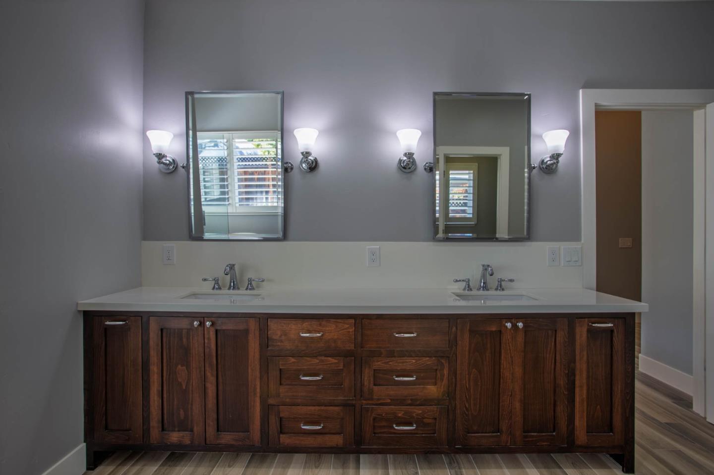 Detail Gallery Image 32 of 68 For 1960 Pear Dr, Morgan Hill,  CA 95037 - 5 Beds | 3/2 Baths