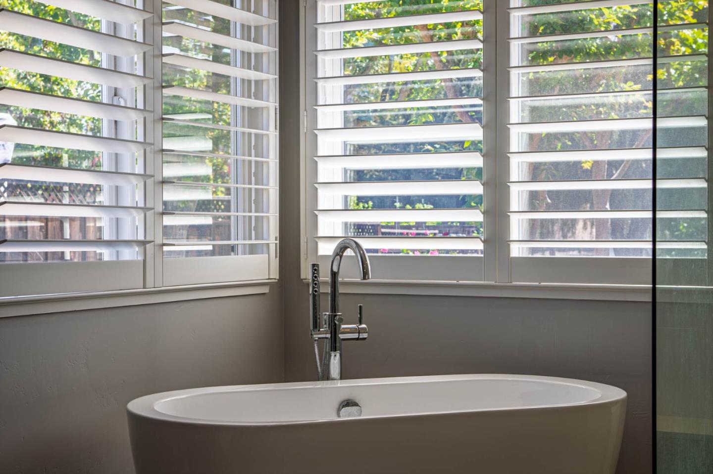 Detail Gallery Image 34 of 68 For 1960 Pear Dr, Morgan Hill,  CA 95037 - 5 Beds | 3/2 Baths