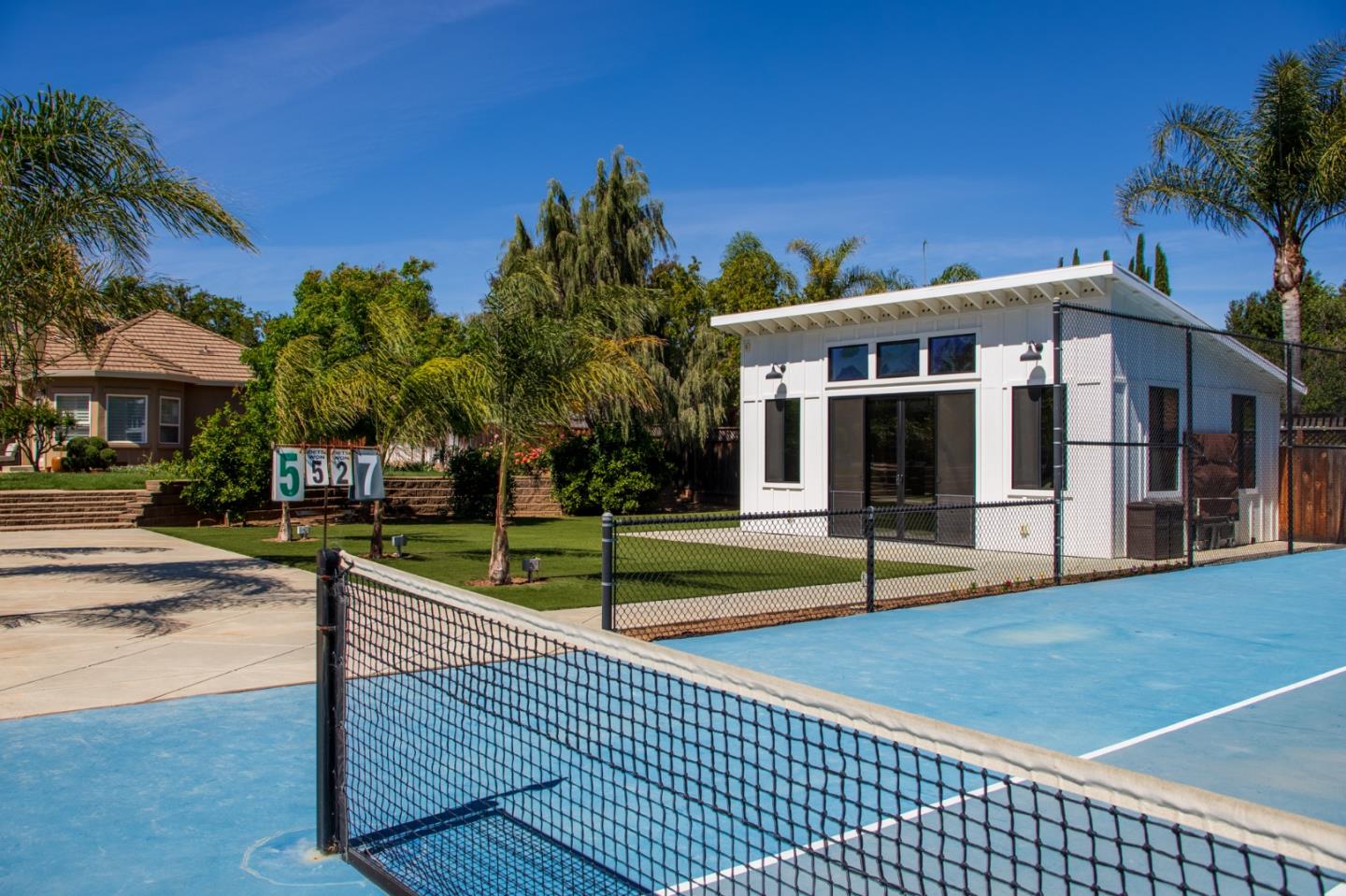 Detail Gallery Image 48 of 68 For 1960 Pear Dr, Morgan Hill,  CA 95037 - 5 Beds | 3/2 Baths