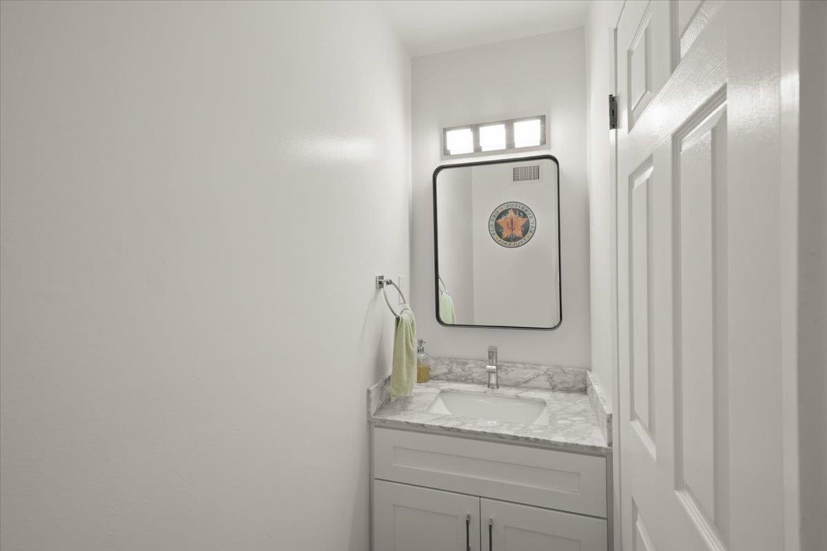 Detail Gallery Image 6 of 15 For 736 Madison Ave, Redwood City,  CA 94061 - – Beds | – Baths