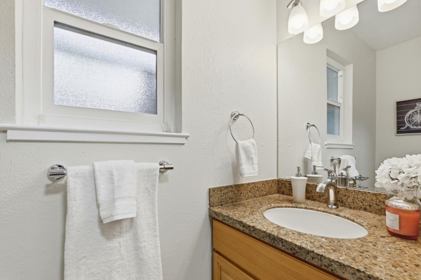 Photo #16: ML82040964 Listing: Photo #16