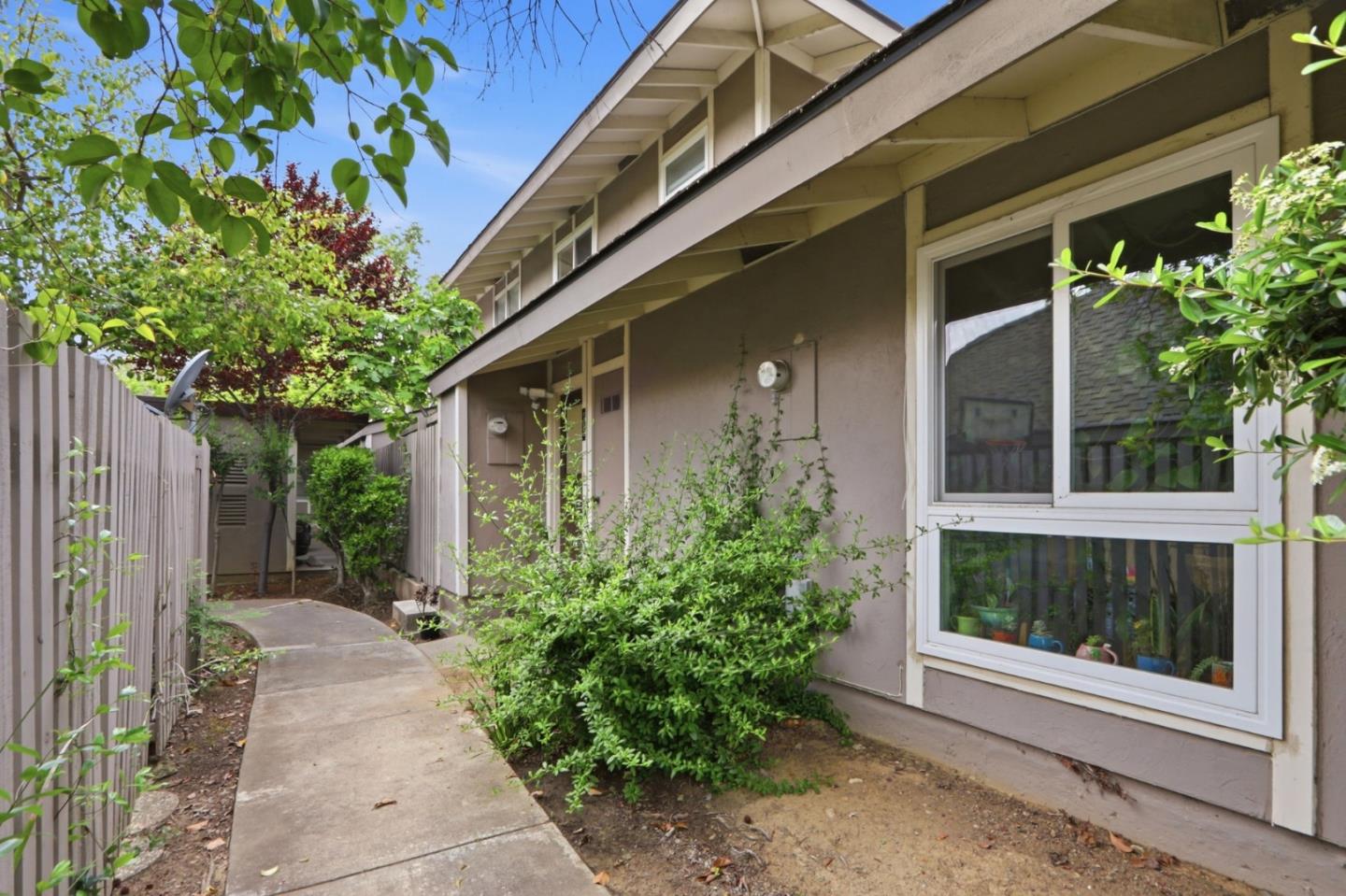 Photo #4: ML82040964 Listing: Photo #4