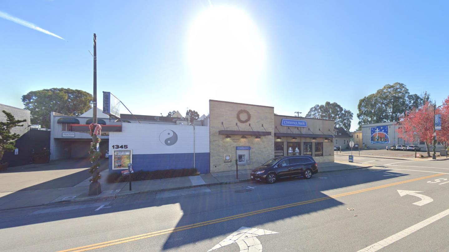 Detail Gallery Image 4 of 5 For 1351 Howard Ave, Burlingame,  CA 94010 - – Beds | – Baths