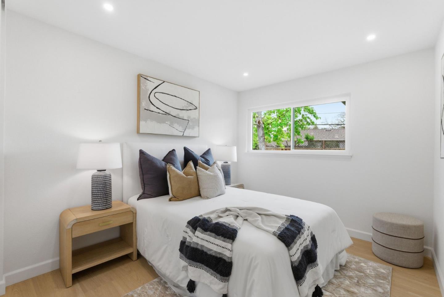 Detail Gallery Image 23 of 43 For 2949 Jessie Ct, San Jose,  CA 95124 - 4 Beds | 2/1 Baths