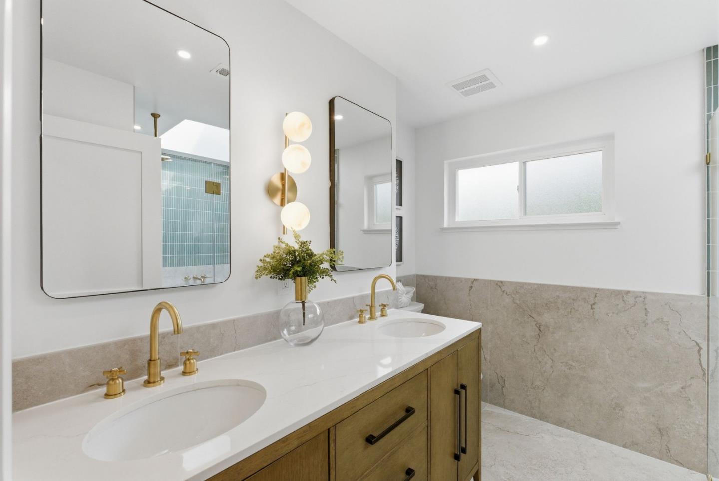 Detail Gallery Image 28 of 43 For 2949 Jessie Ct, San Jose,  CA 95124 - 4 Beds | 2/1 Baths