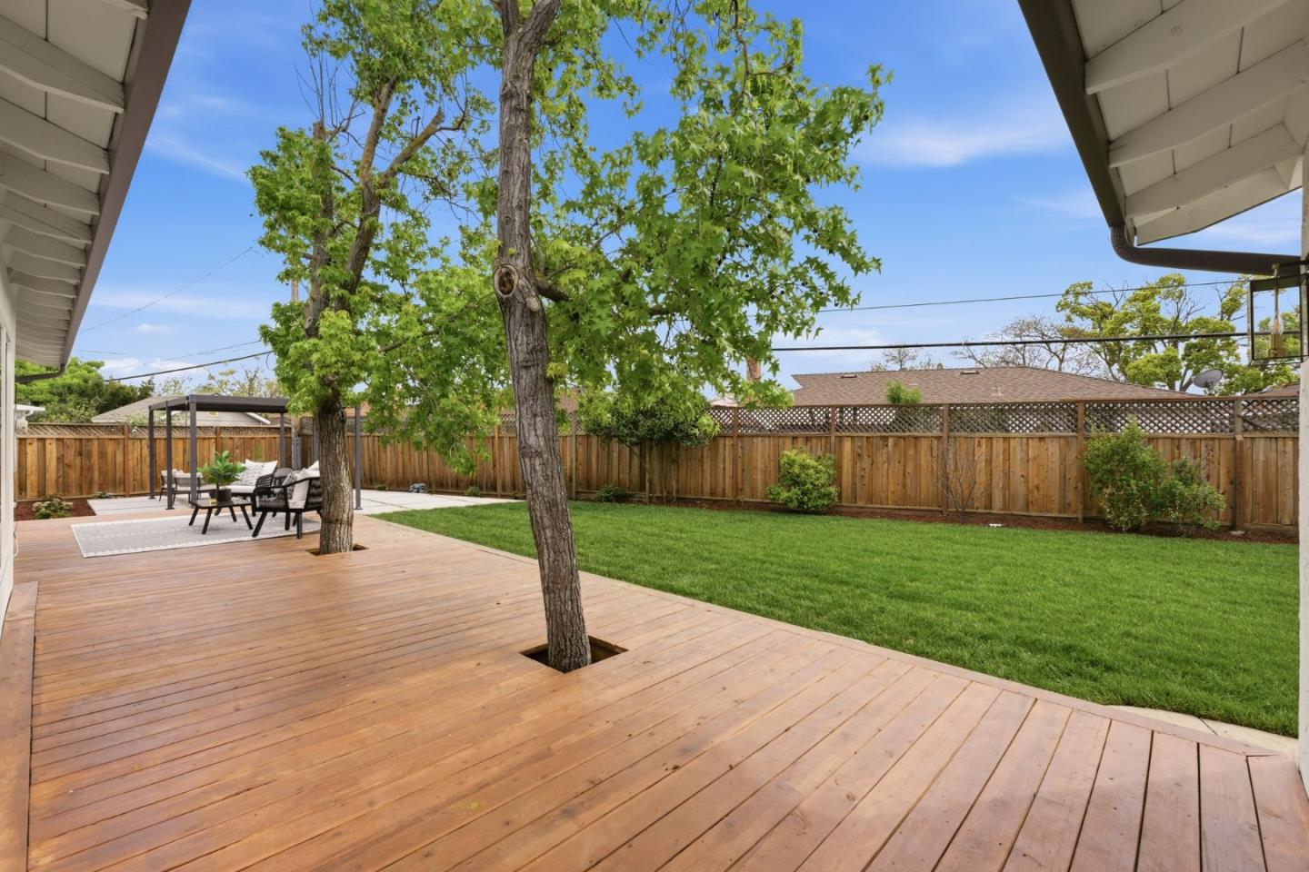 Detail Gallery Image 31 of 43 For 2949 Jessie Ct, San Jose,  CA 95124 - 4 Beds | 2/1 Baths