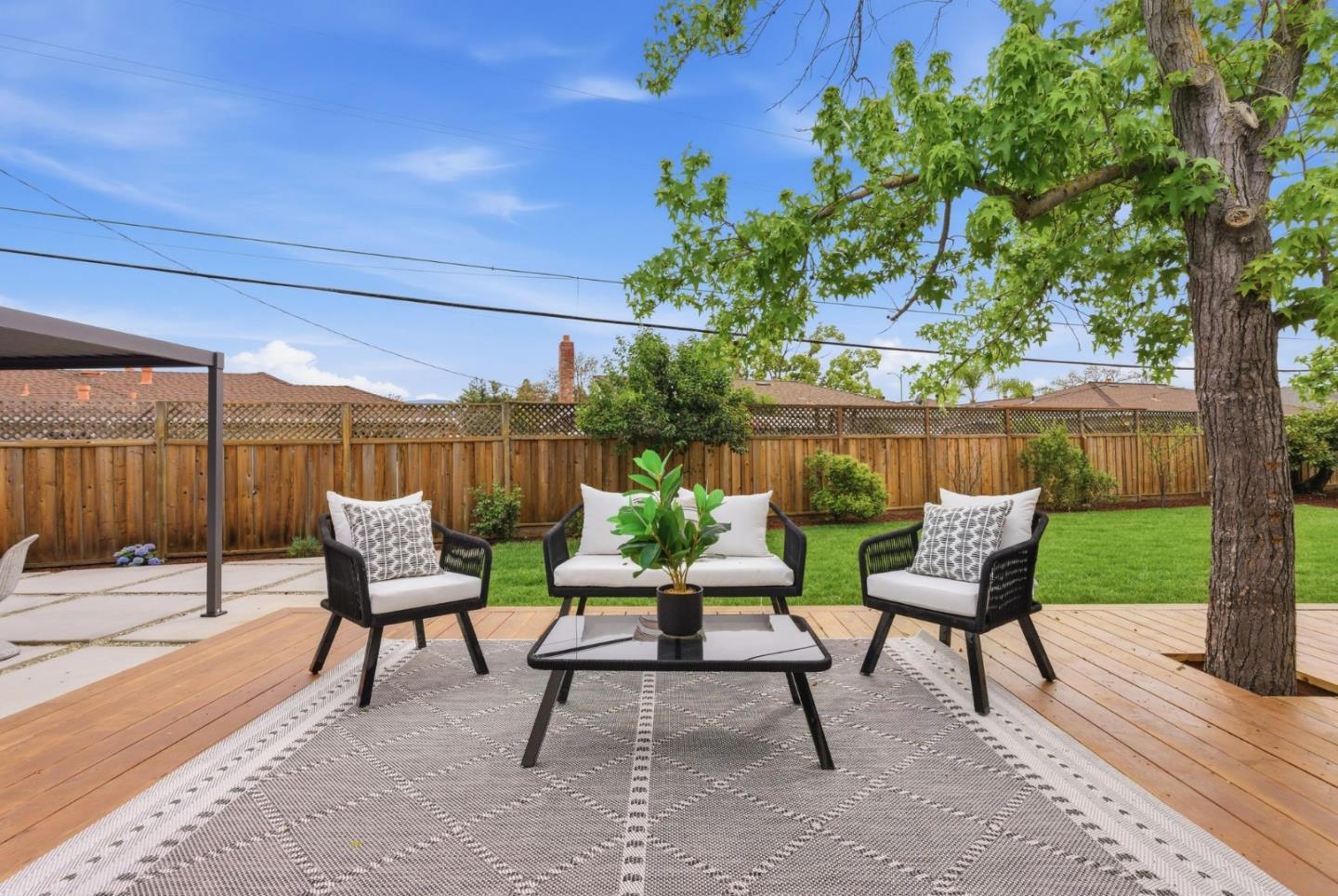 Detail Gallery Image 32 of 43 For 2949 Jessie Ct, San Jose,  CA 95124 - 4 Beds | 2/1 Baths