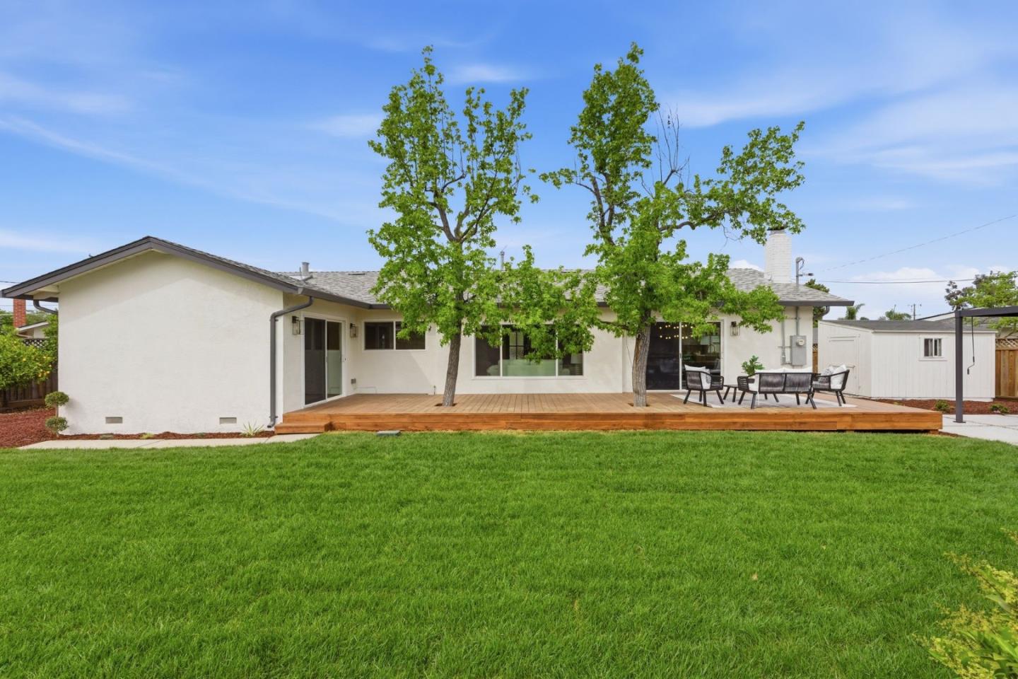 Detail Gallery Image 37 of 43 For 2949 Jessie Ct, San Jose,  CA 95124 - 4 Beds | 2/1 Baths