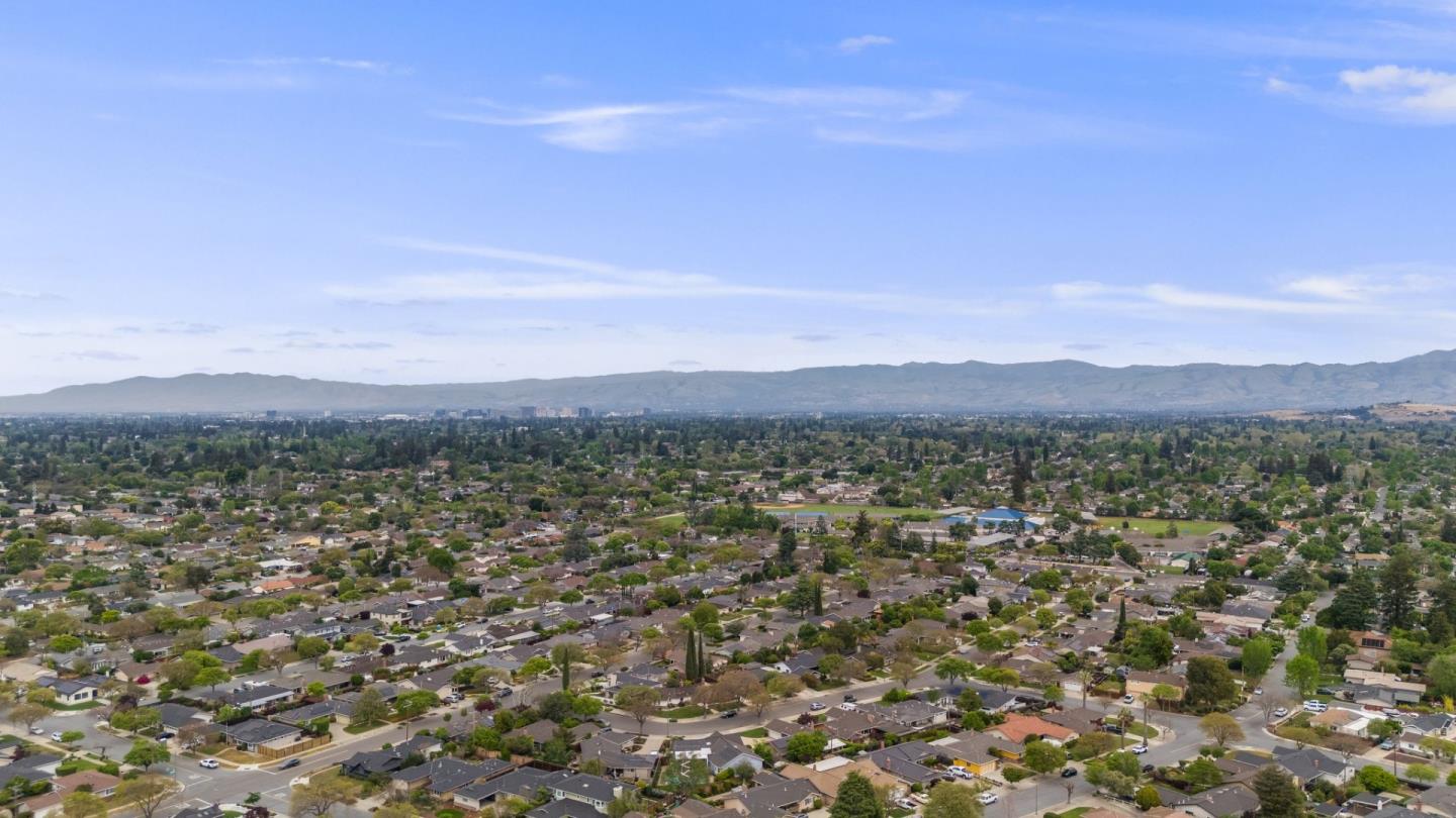 Detail Gallery Image 42 of 43 For 2949 Jessie Ct, San Jose,  CA 95124 - 4 Beds | 2/1 Baths