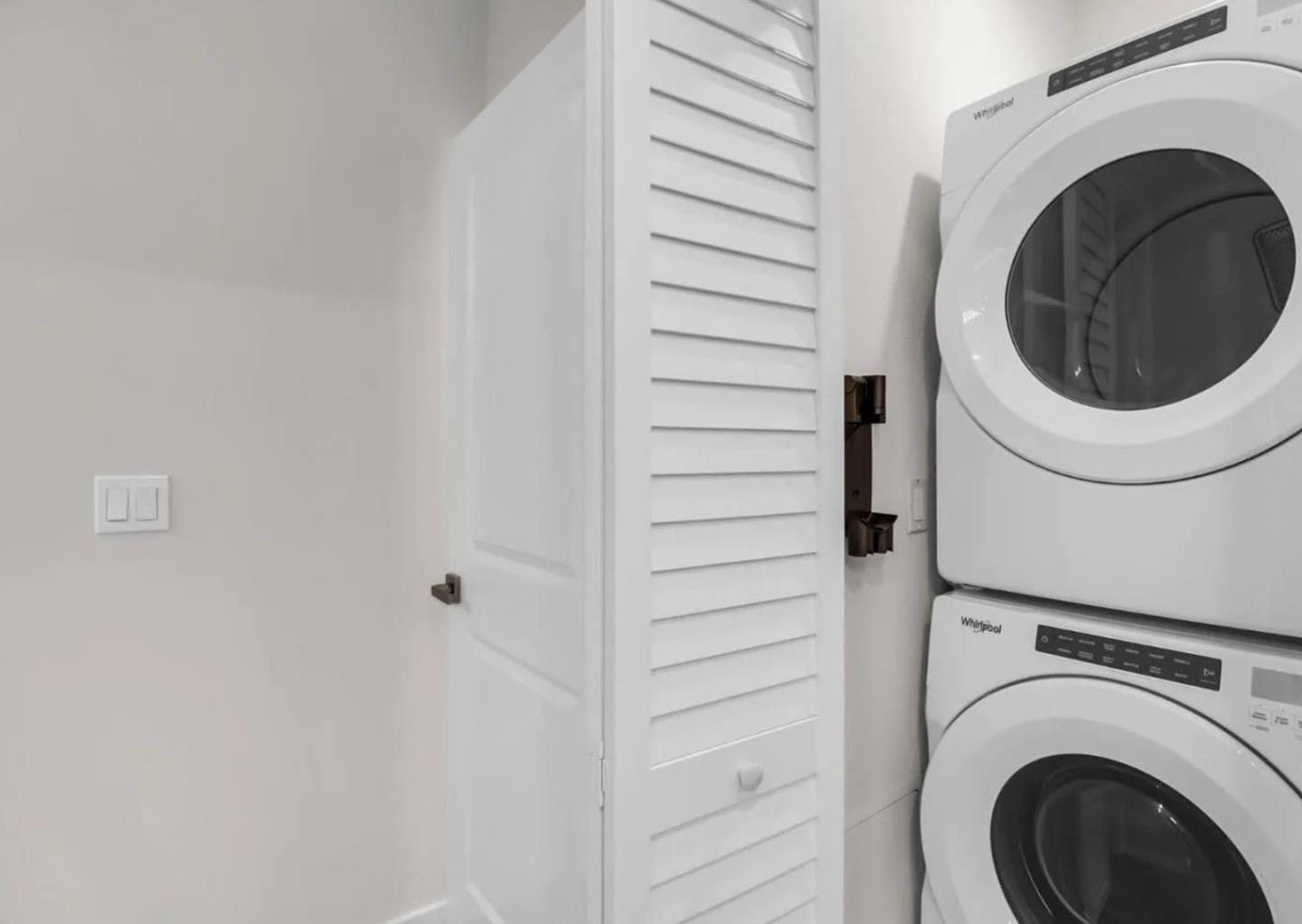 Detail Gallery Image 21 of 28 For 55th St, Oakland,  CA 94609 - – Beds | – Baths