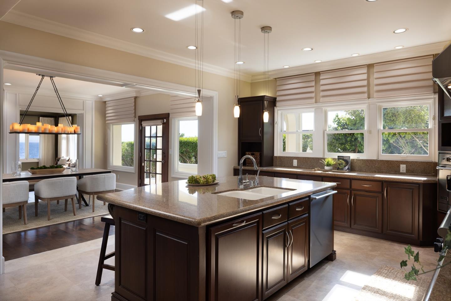 Detail Gallery Image 19 of 52 For 1051 Ocean View Blvd, Pacific Grove,  CA 93950 - 4 Beds | 4/1 Baths