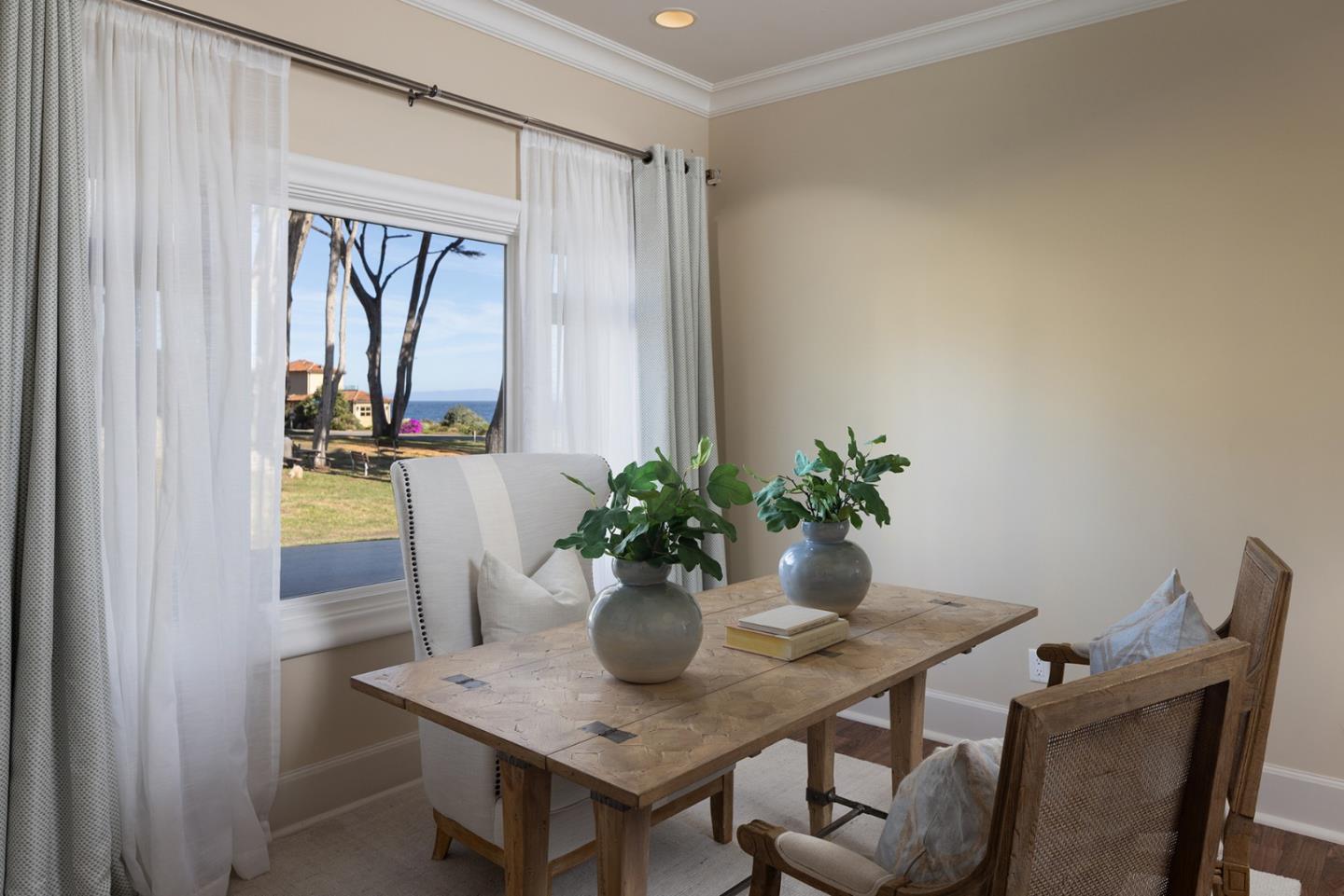 1051 Ocean View Boulevard, Pacific Grove, CA, 93950