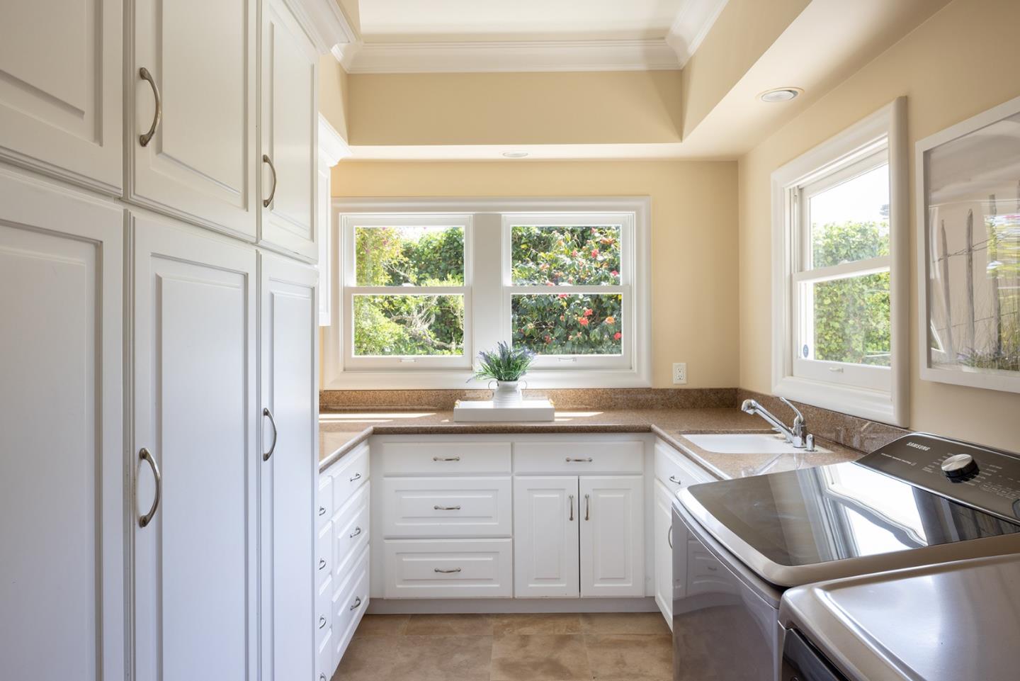 1051 Ocean View Boulevard, Pacific Grove, CA, 93950