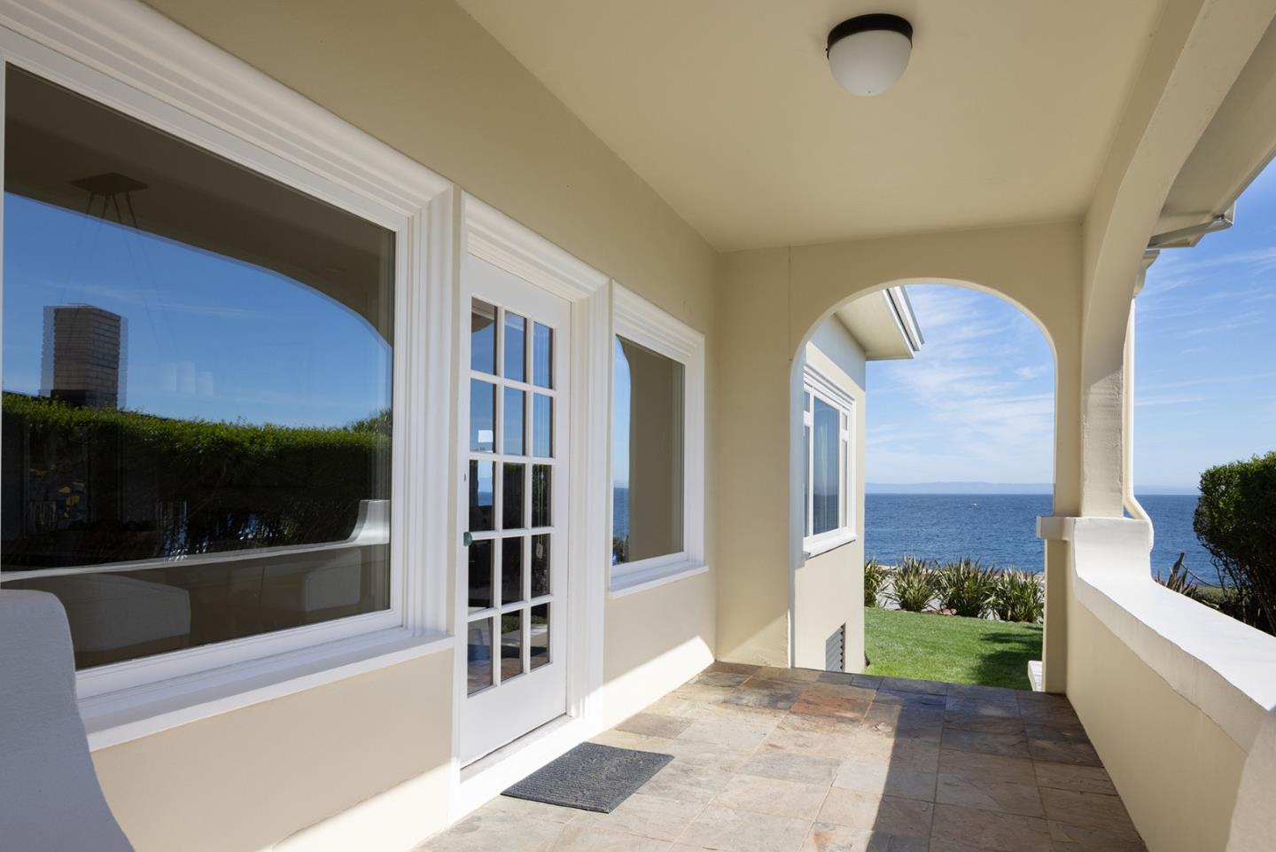 1051 Ocean View Boulevard, Pacific Grove, CA, 93950