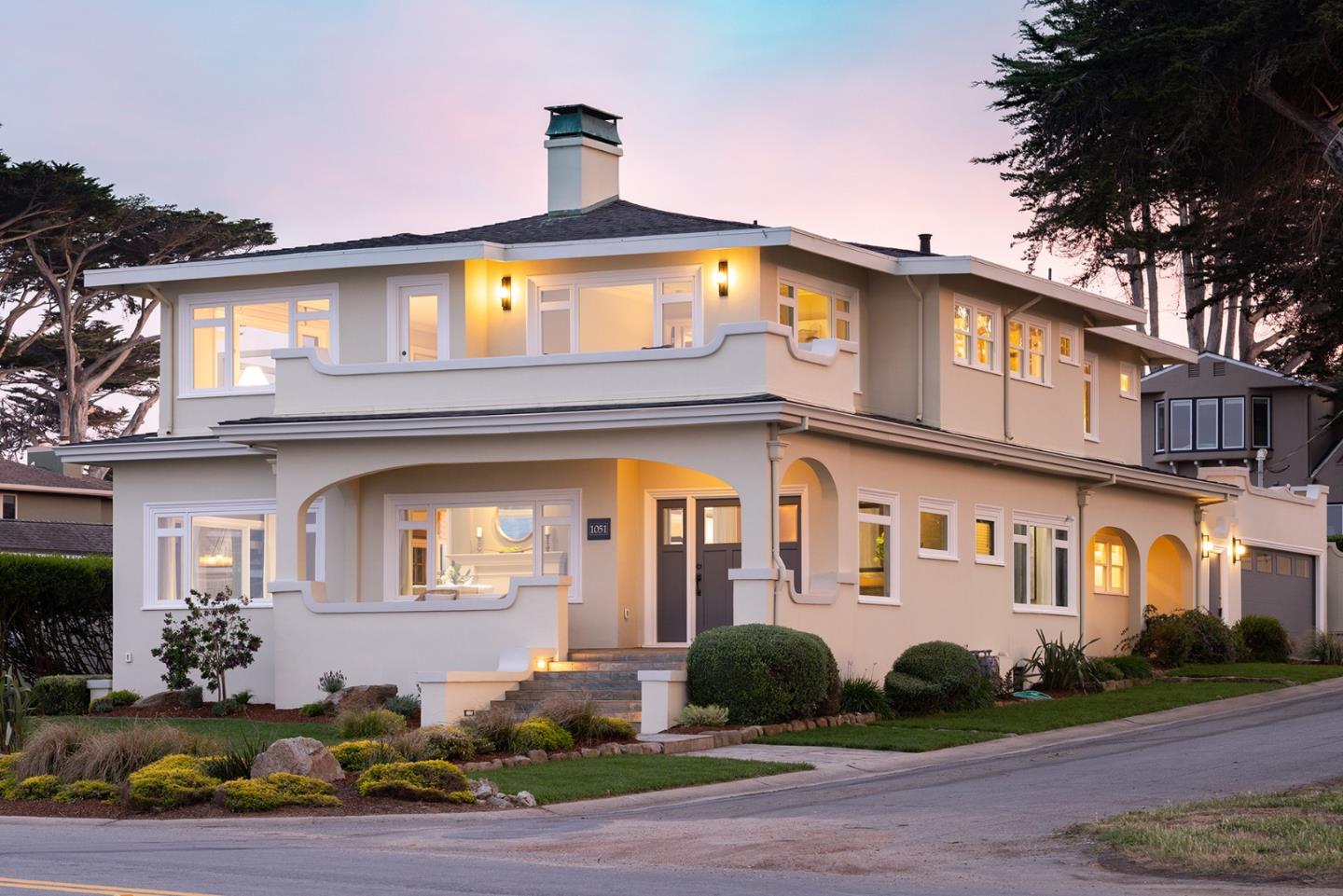 Detail Gallery Image 50 of 52 For 1051 Ocean View Blvd, Pacific Grove,  CA 93950 - 4 Beds | 4/1 Baths