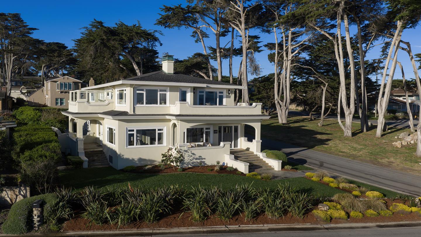 1051 Ocean View Boulevard, Pacific Grove, CA, 93950