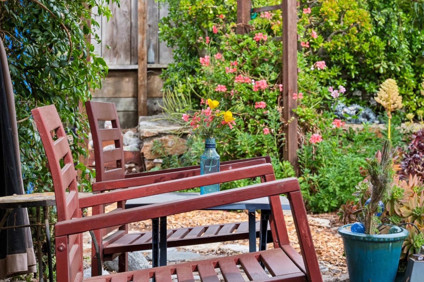 Detail Gallery Image 34 of 50 For 1976 Luzern St, Seaside,  CA 93955 - 3 Beds | 2 Baths