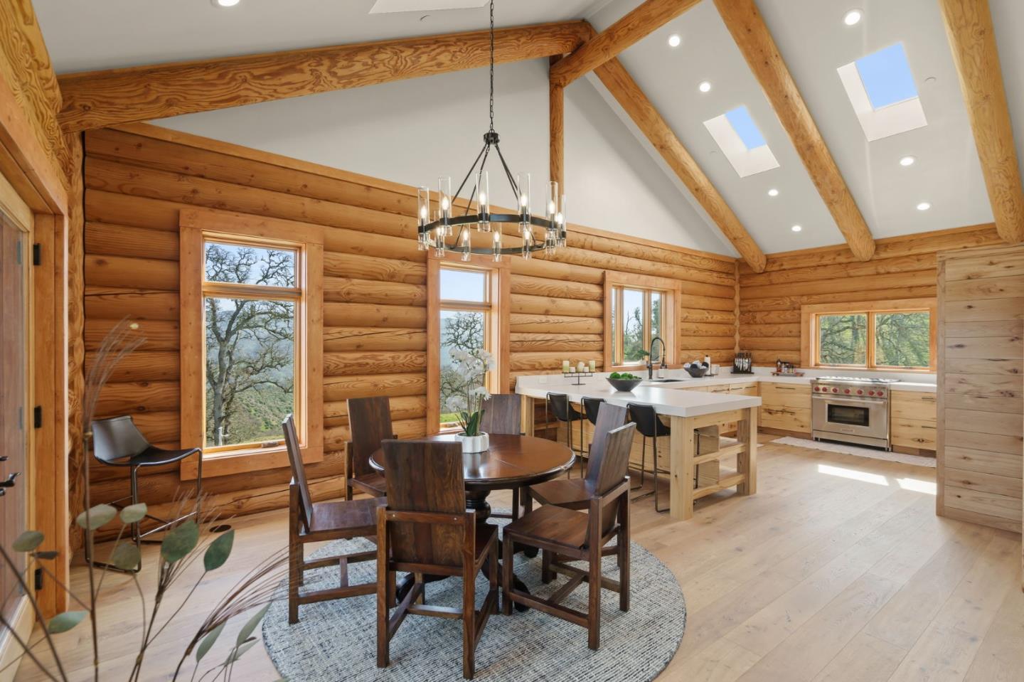 Detail Gallery Image 13 of 91 For 1525 Headlands Dr, Napa,  CA 94558 - 4 Beds | 3/1 Baths