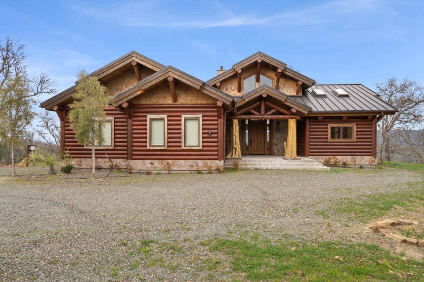 Detail Gallery Image 3 of 91 For 1525 Headlands Dr, Napa,  CA 94558 - 4 Beds | 3/1 Baths