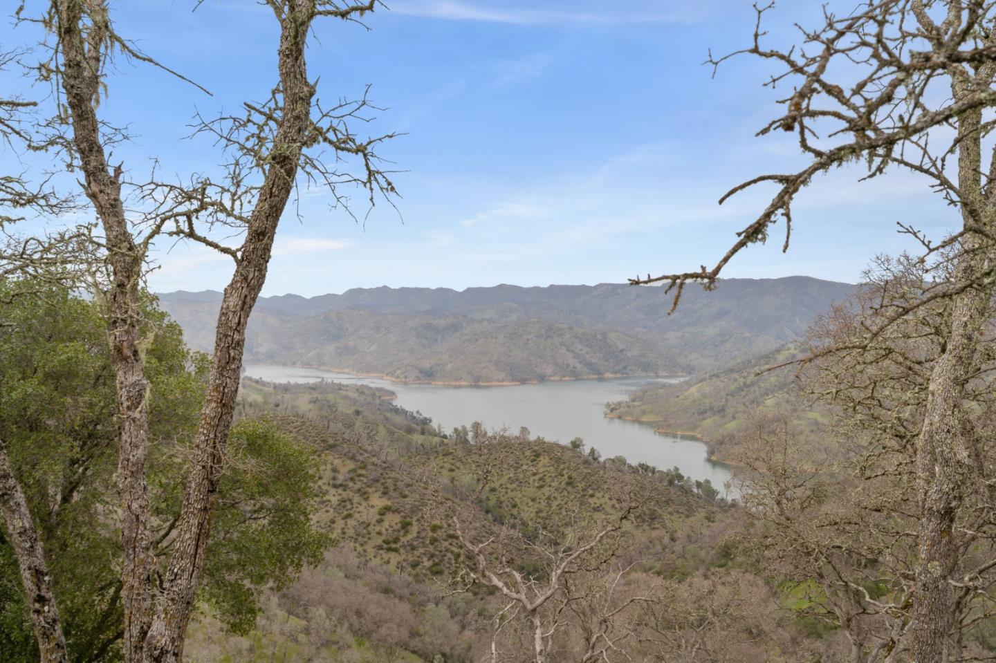 Detail Gallery Image 30 of 91 For 1525 Headlands Dr, Napa,  CA 94558 - 4 Beds | 3/1 Baths